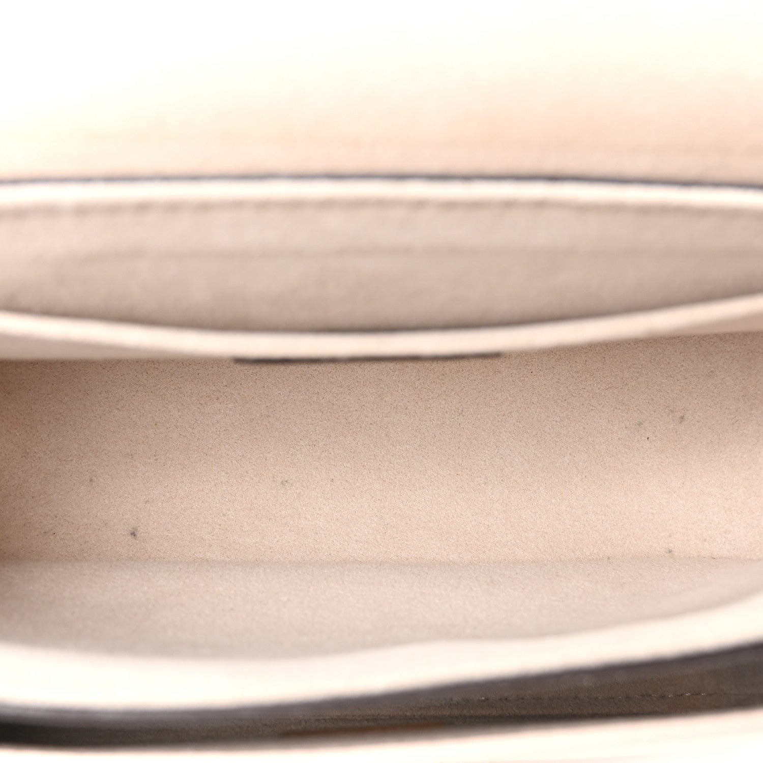 Grained Calfskin Lockme Tender Greige