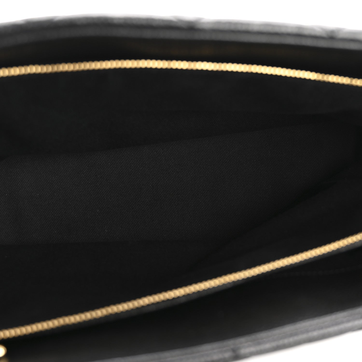 Caviar Quilted CC Timeless Soft Tote Black