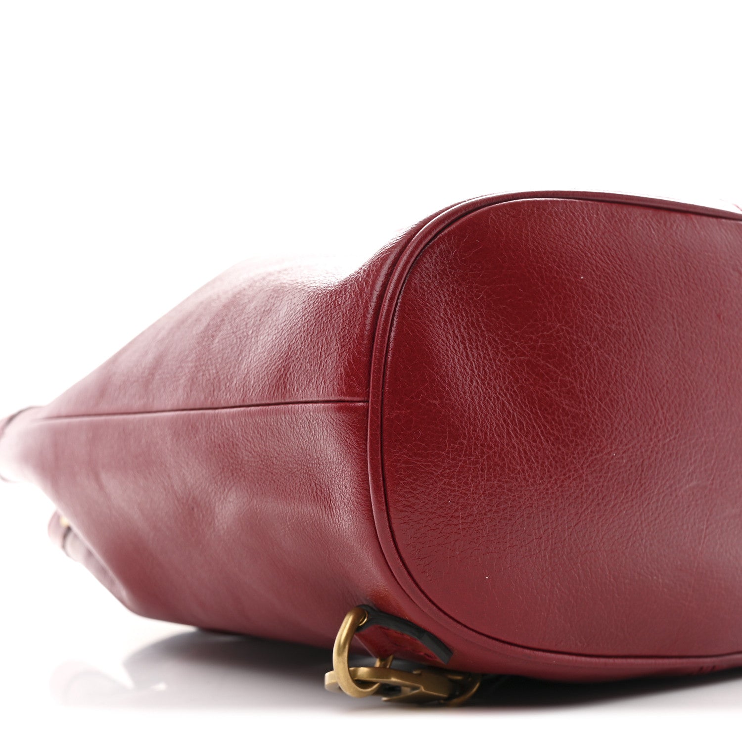 Piuma Lux Energy Medium Re(Belle) Convertible Bucket Bag Hibiscus Red