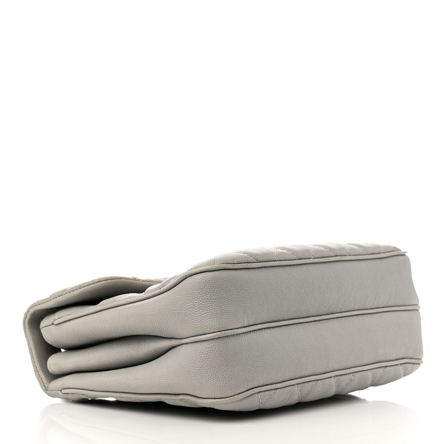 Caviar Quilted Medium Urban Companion Flap Grey