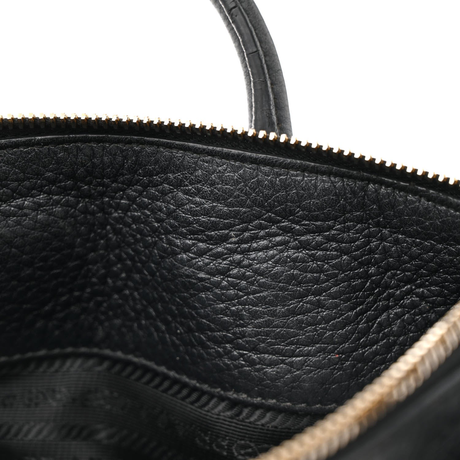 Vitello Daino Small Tote Black