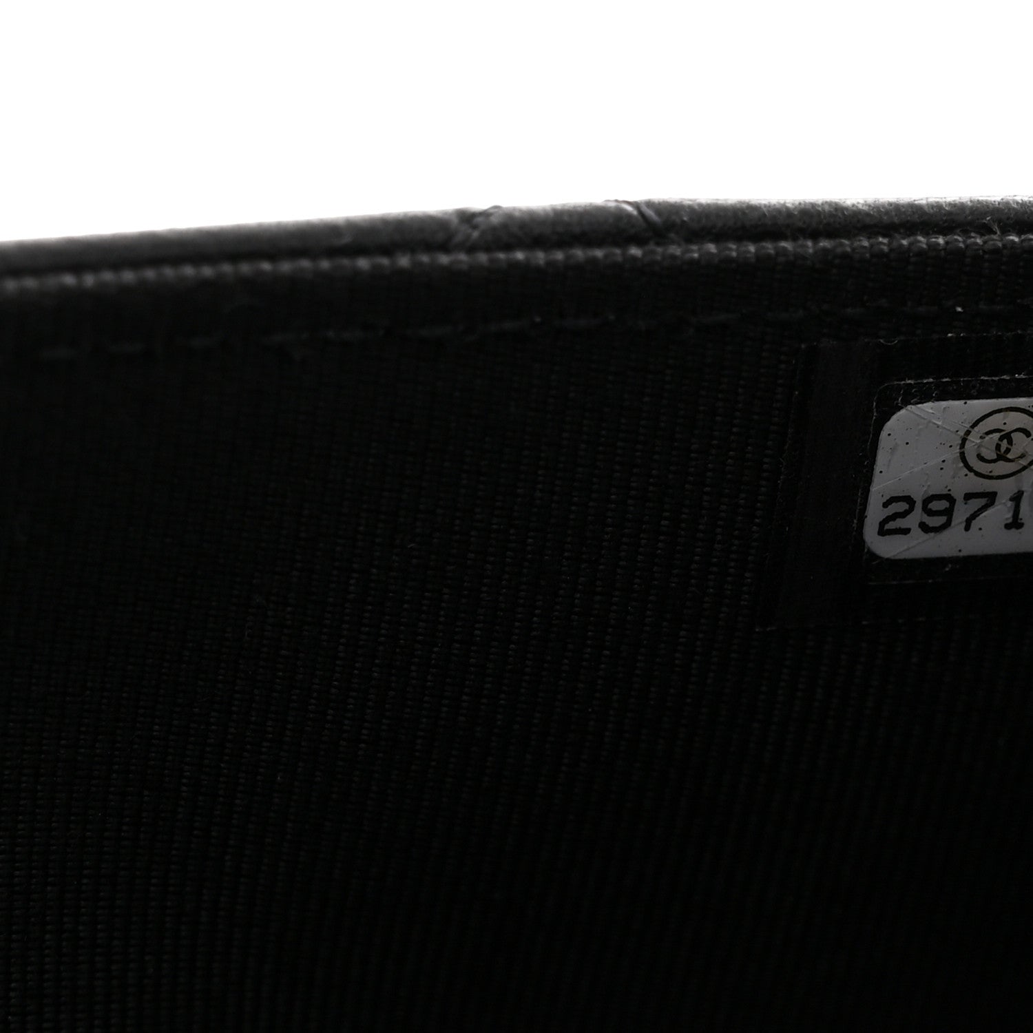 Lambskin Quilted Wallet On Chain WOC Black