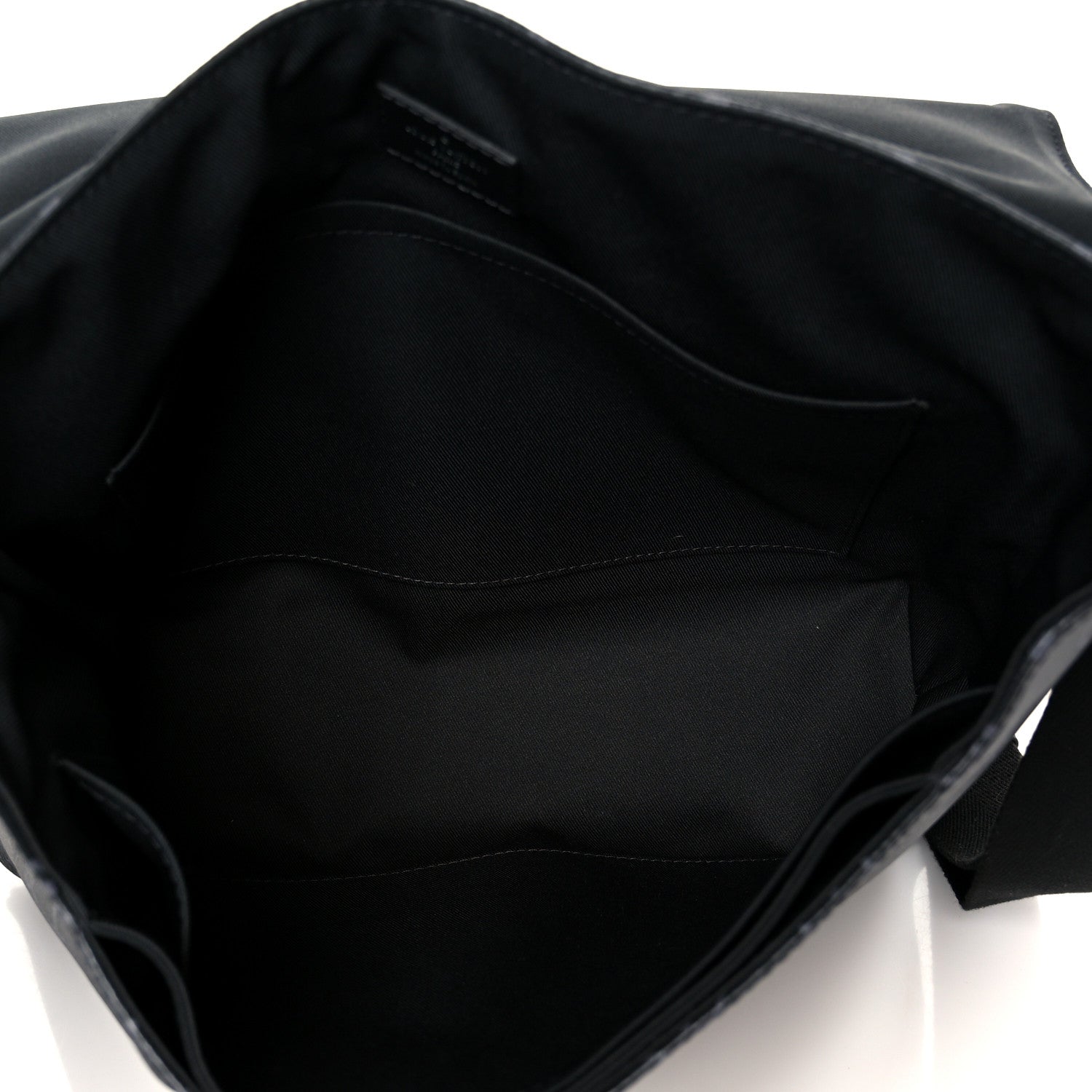 Monogram Eclipse District MM