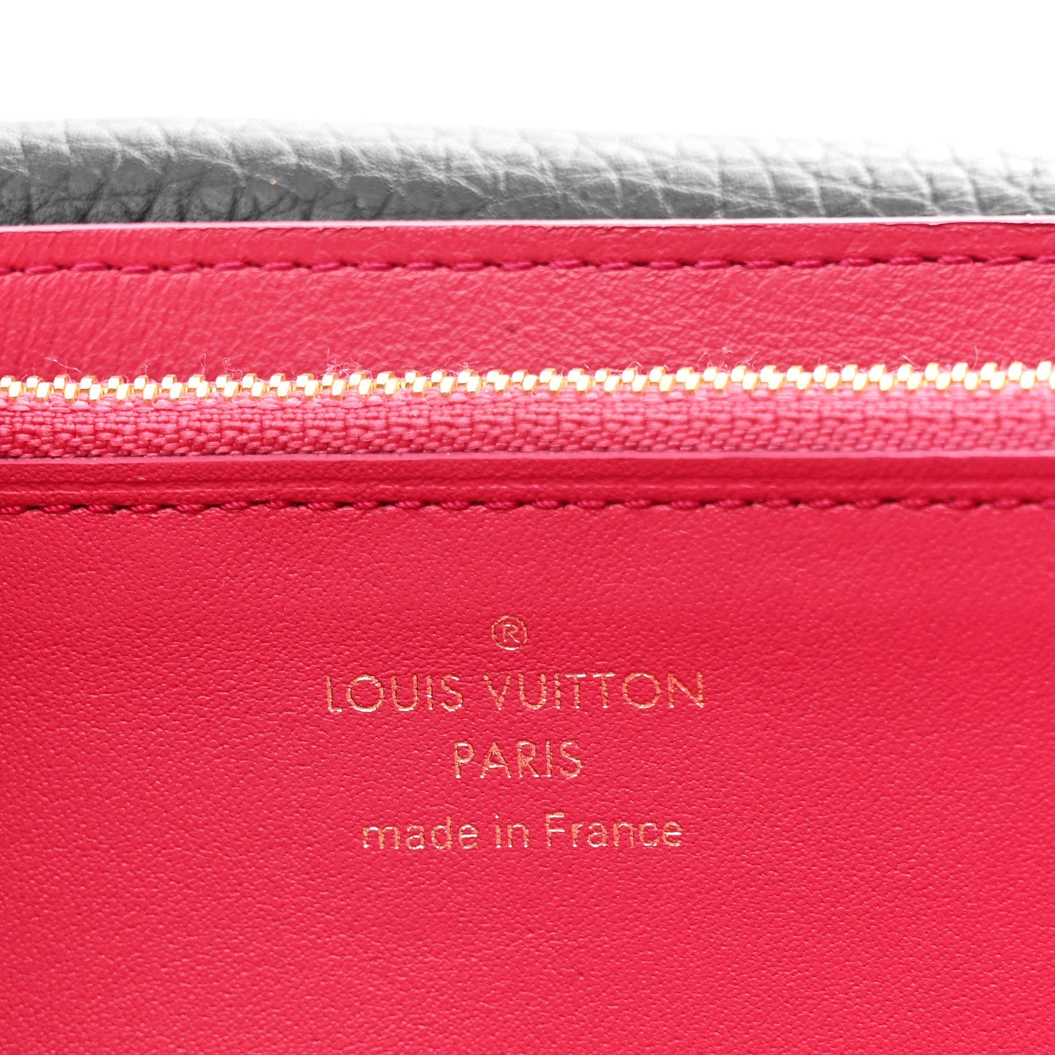 Taurillon Capucines Wallet Black