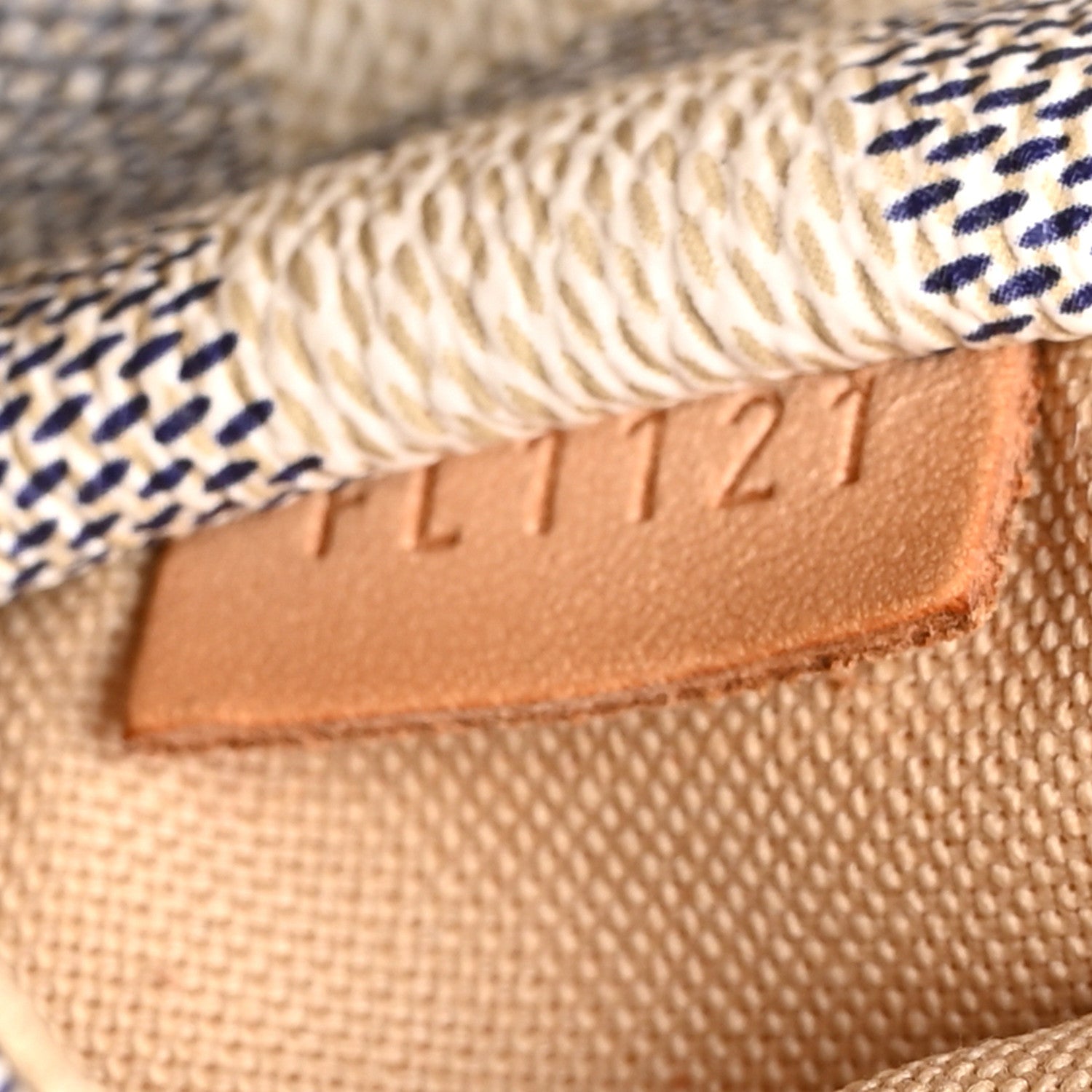 Damier Azur Totally PM