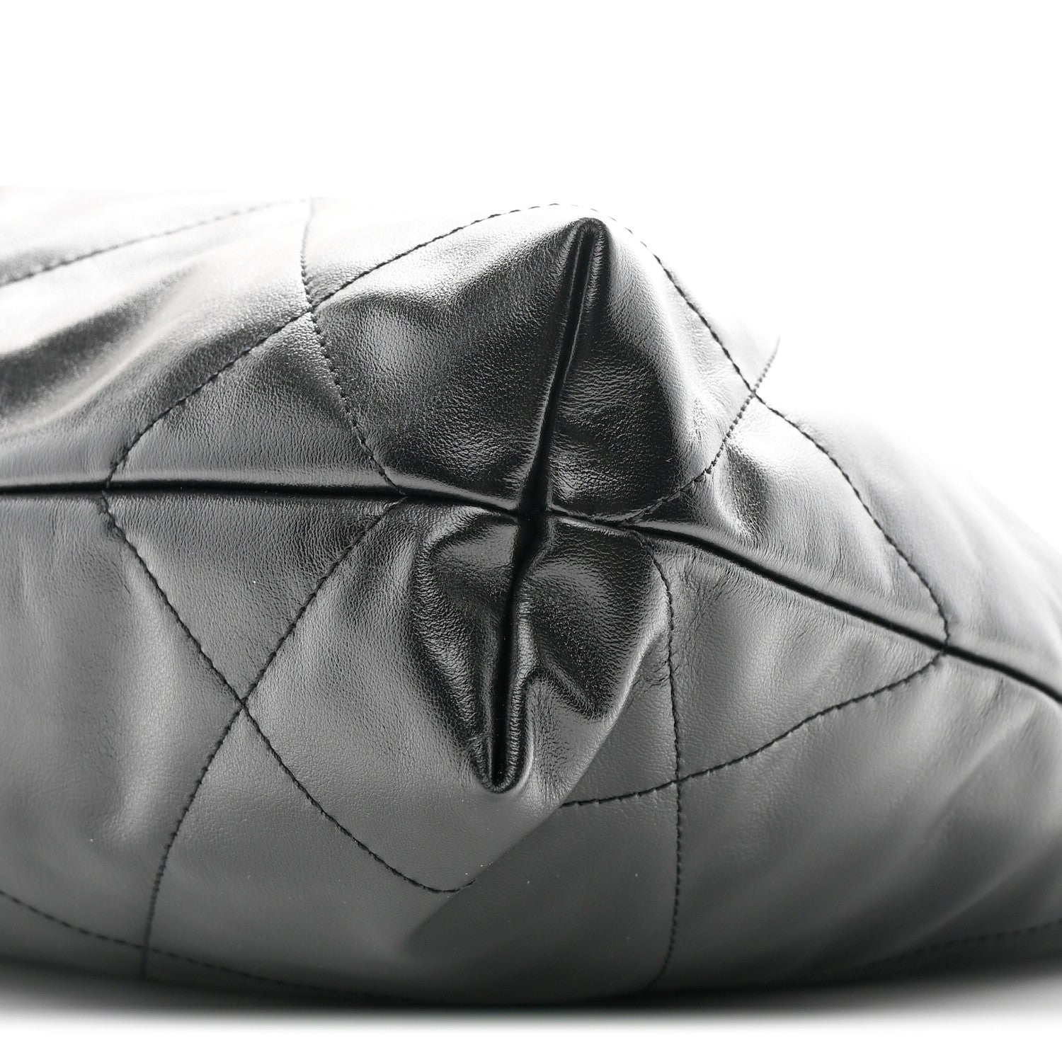 Shiny Calfskin Quilted Small Chanel 22 Black