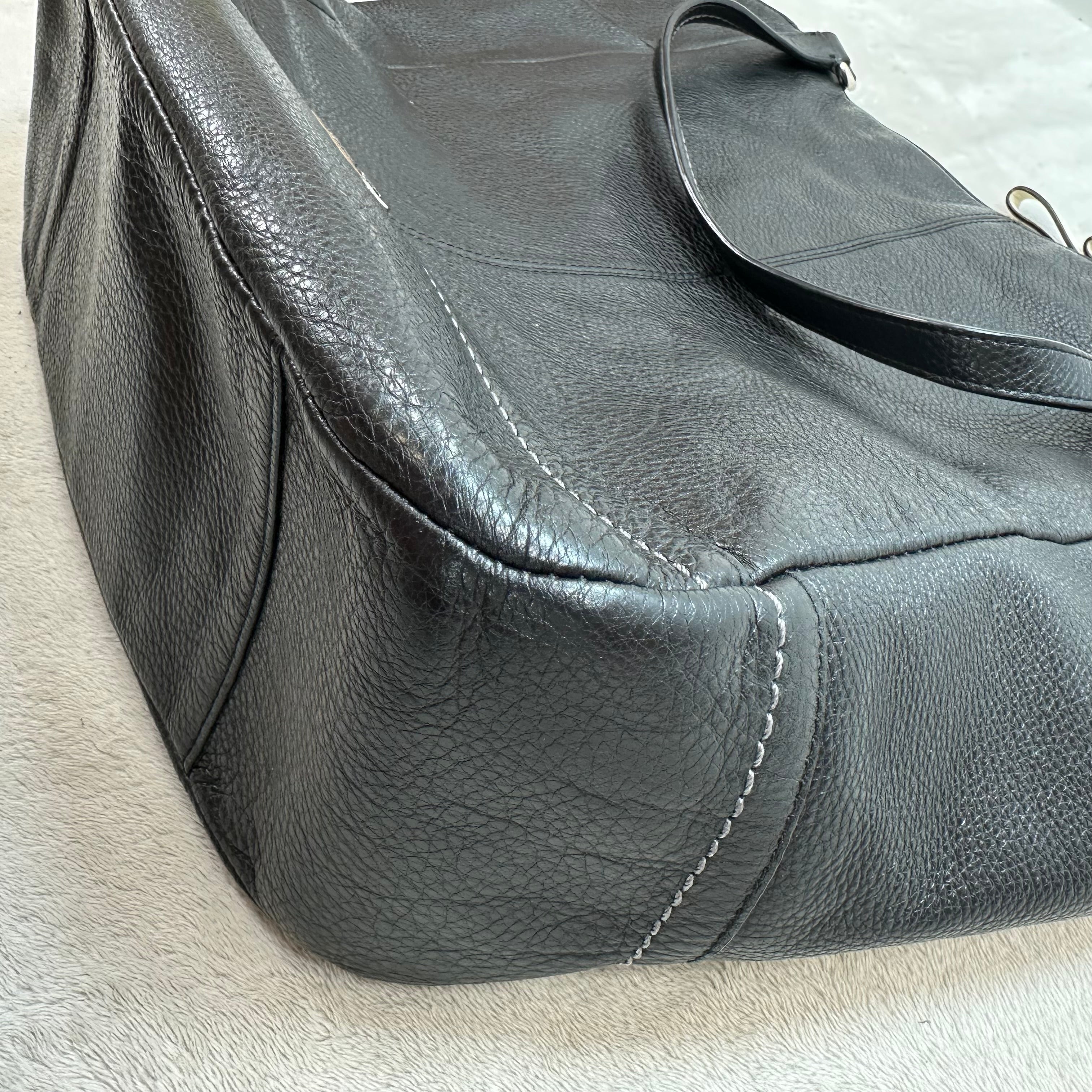 Handbag Designer By Coach, Size: Medium