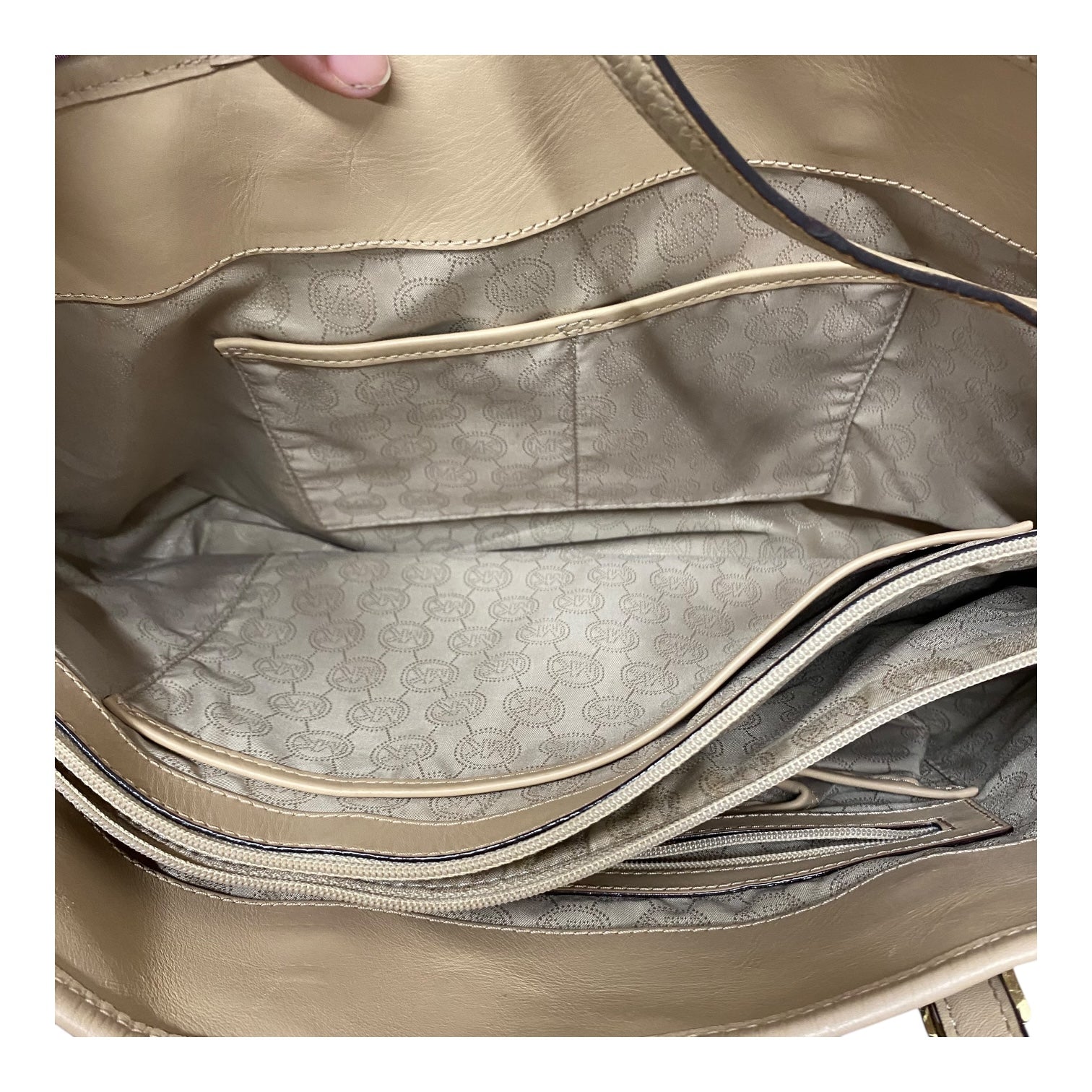 Tote Designer By Michael Kors In Brown, Size:Large