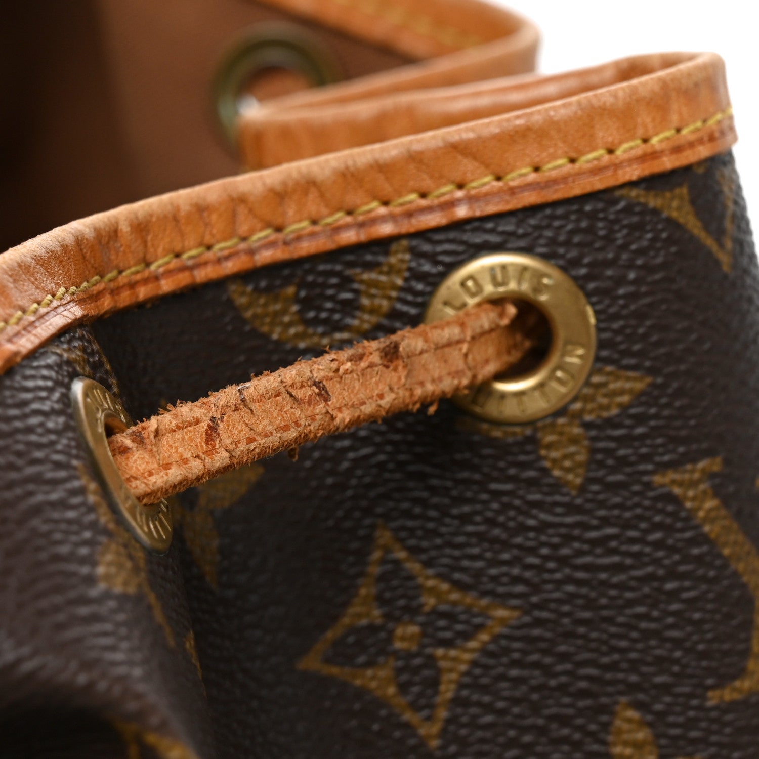 Monogram Noe