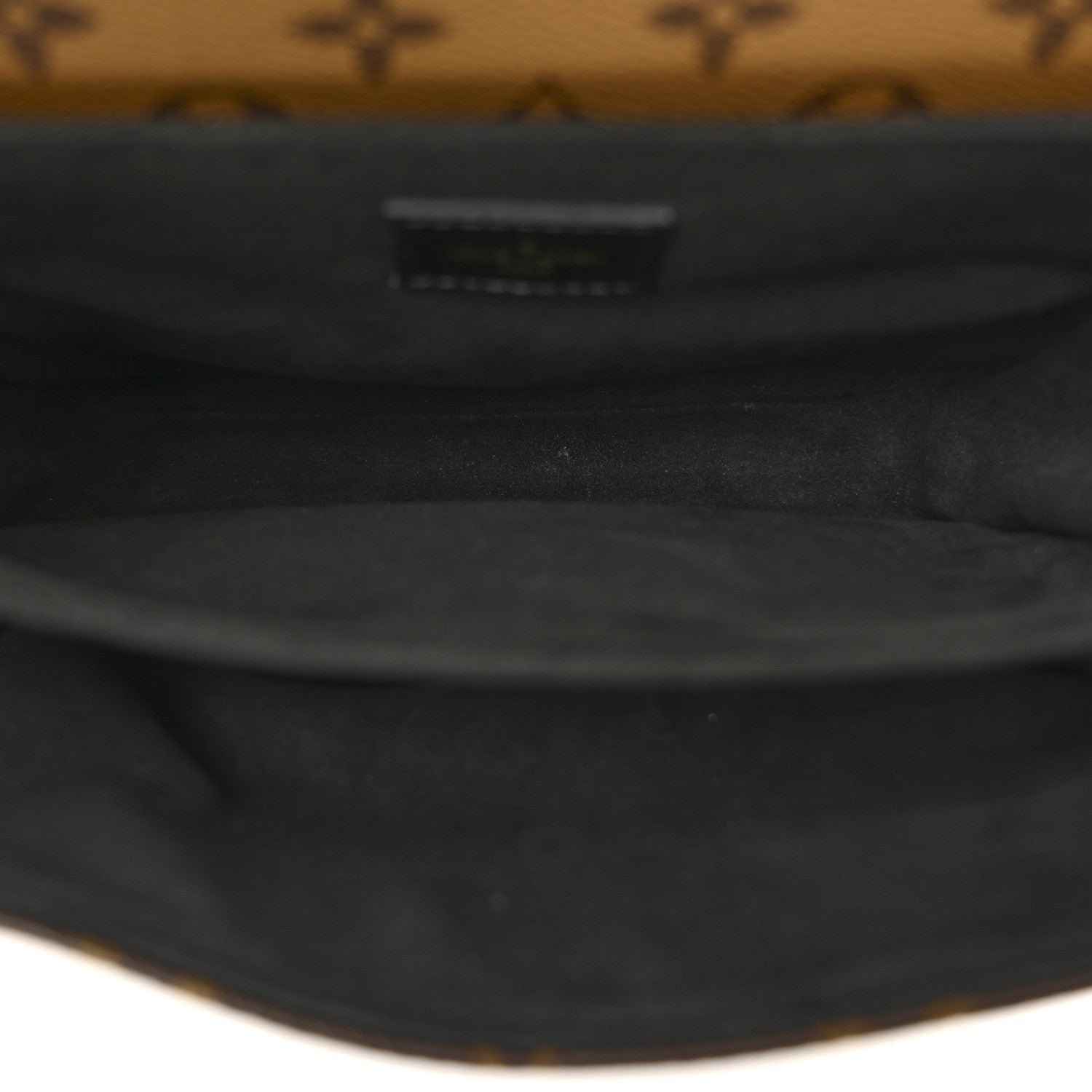 Reverse Monogram Pochette Metis