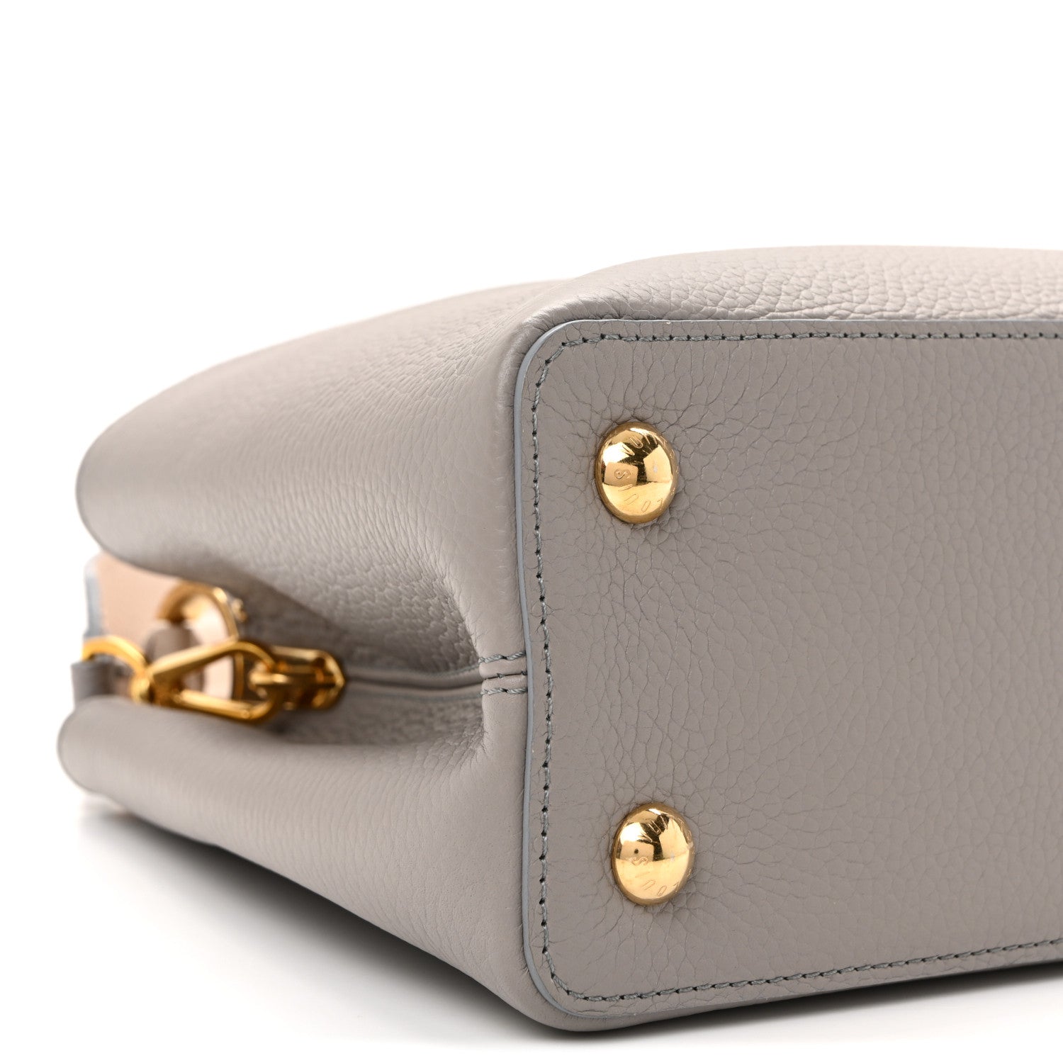 Taurillon Capucines MM Steeple Gray