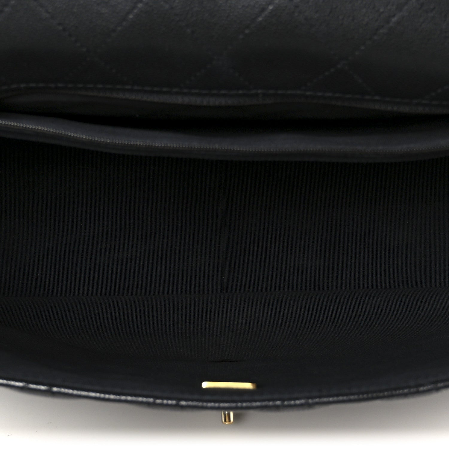 Caviar Quilted XXL Travel Flap Bag Black