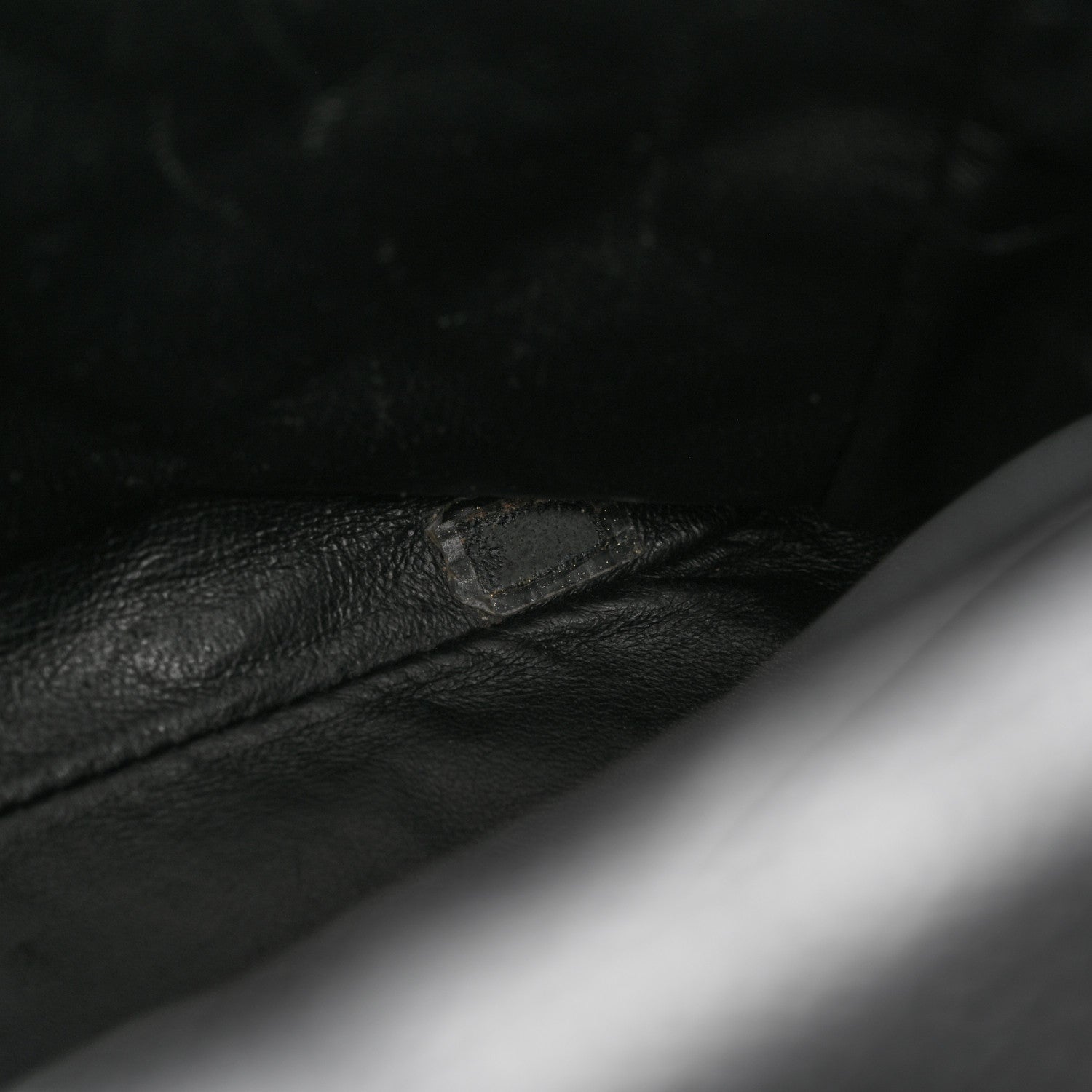Caviar Quilted Jumbo Single Flap Black