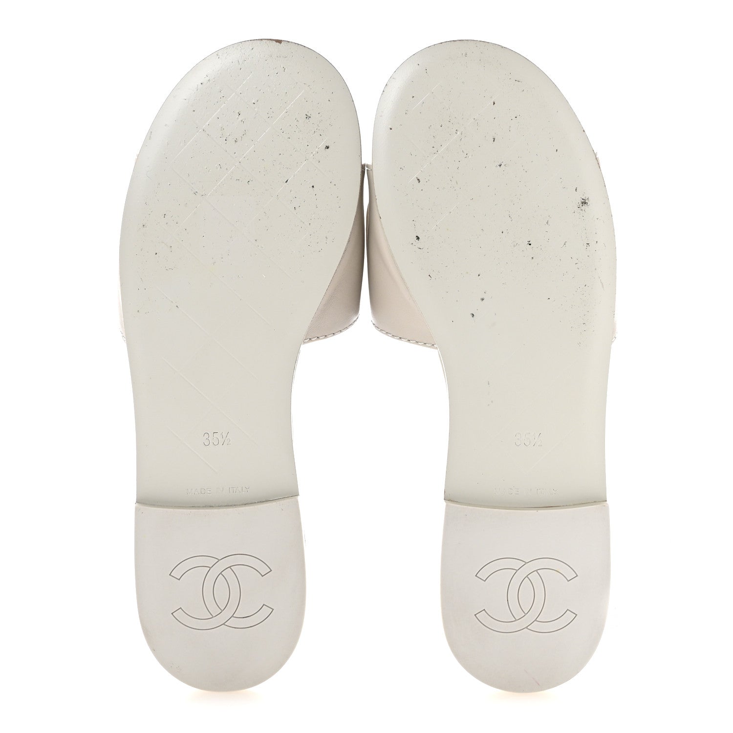 Lambskin Quilted Turnlock Flat Mules 35.5 Light Grey