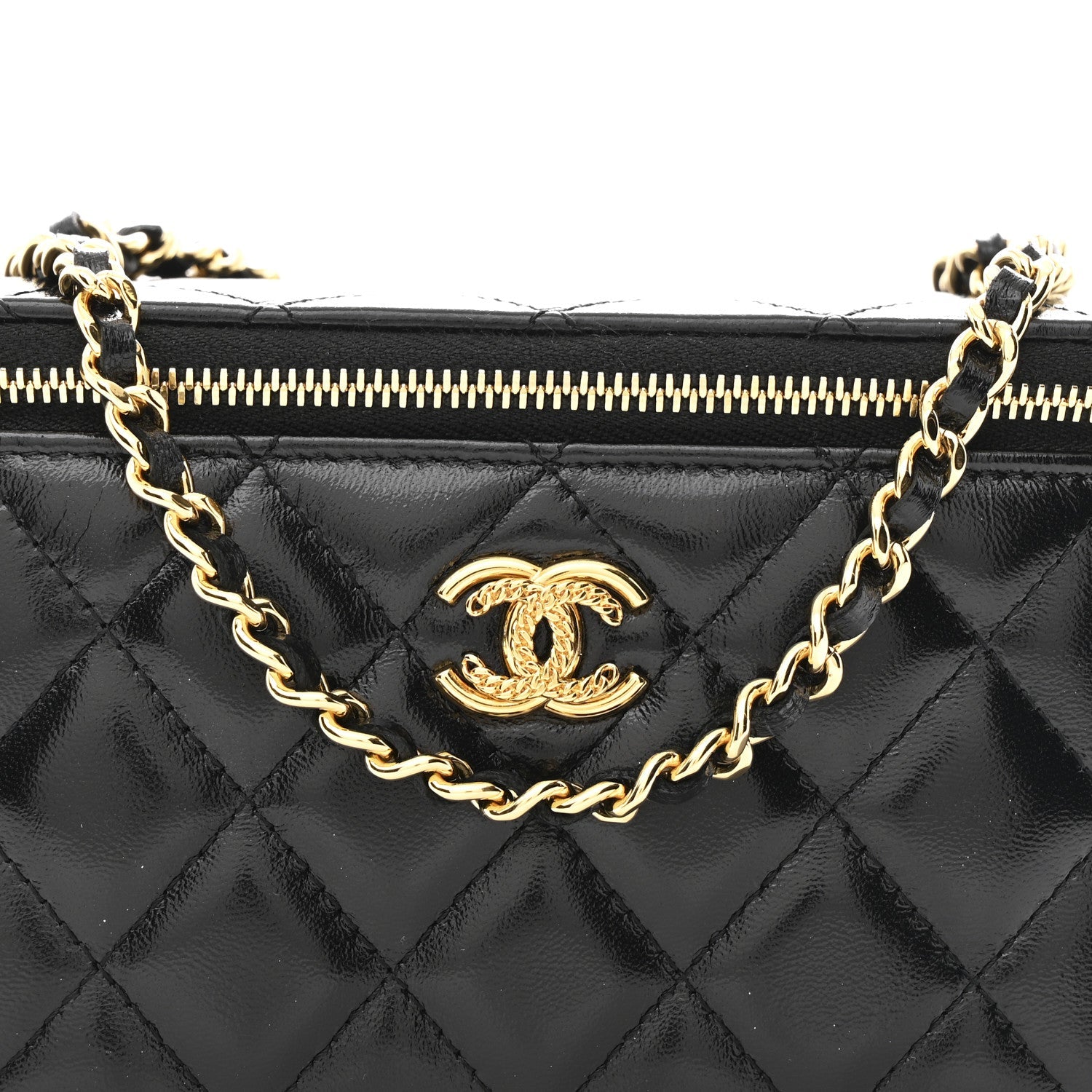 Shiny Lambskin Quilted Small Vanity Case With Chain Black