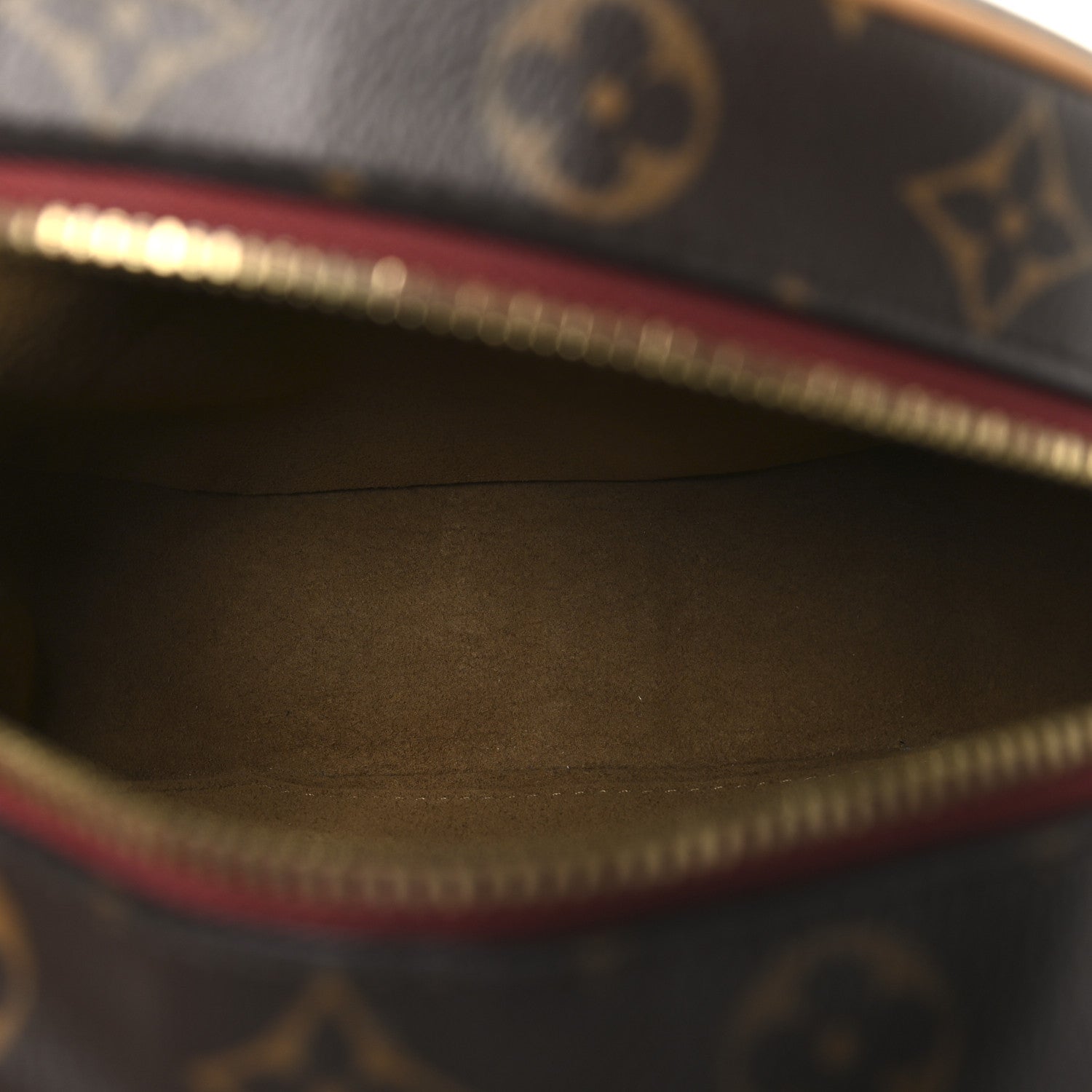 Monogram Boite Chapeau Souple MM