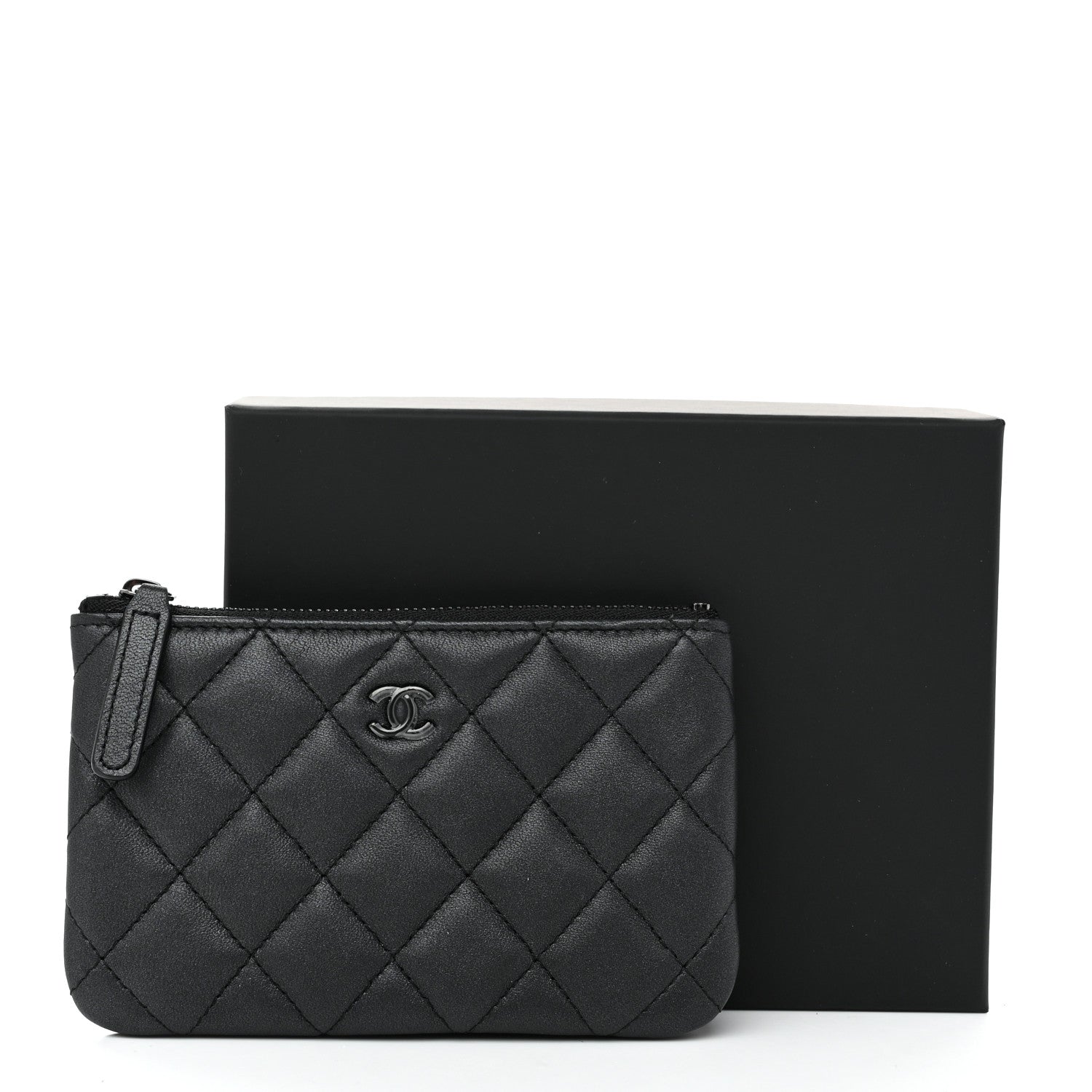 Pearly Lambskin Quilted Small Cosmetic Case So Black