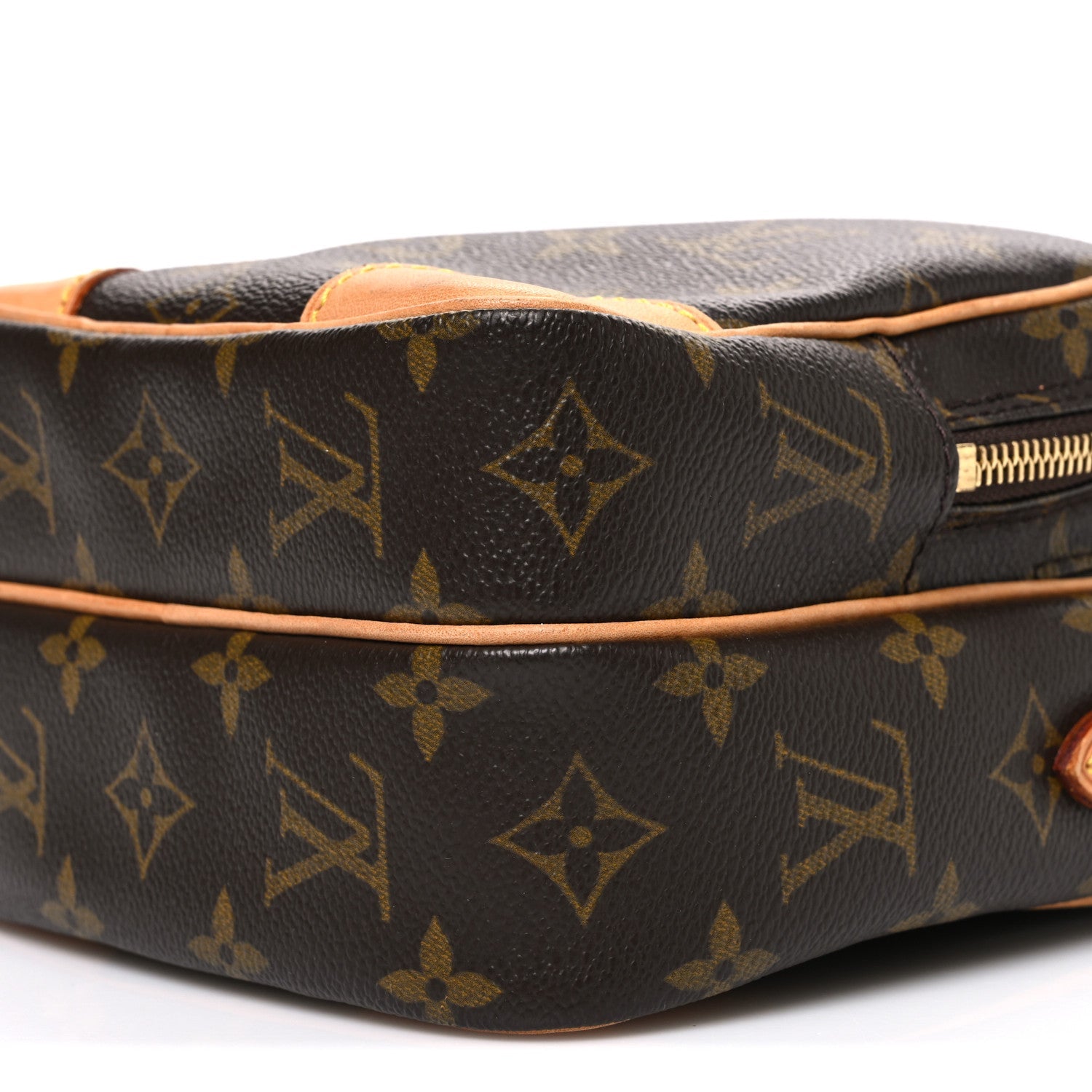 Monogram Amazone