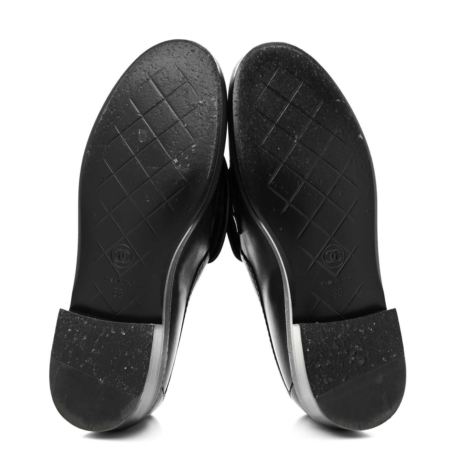Lambskin Quilted CC Turnlock Loafers 36 Black