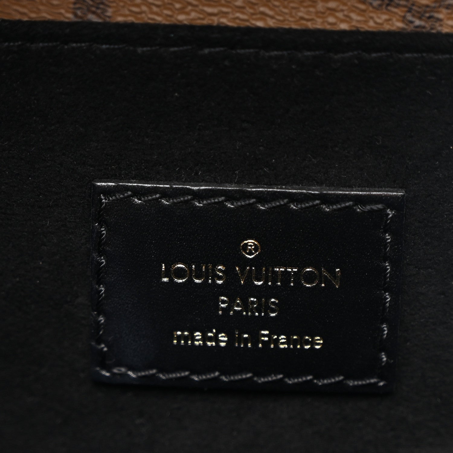 Reverse Monogram Pochette Metis