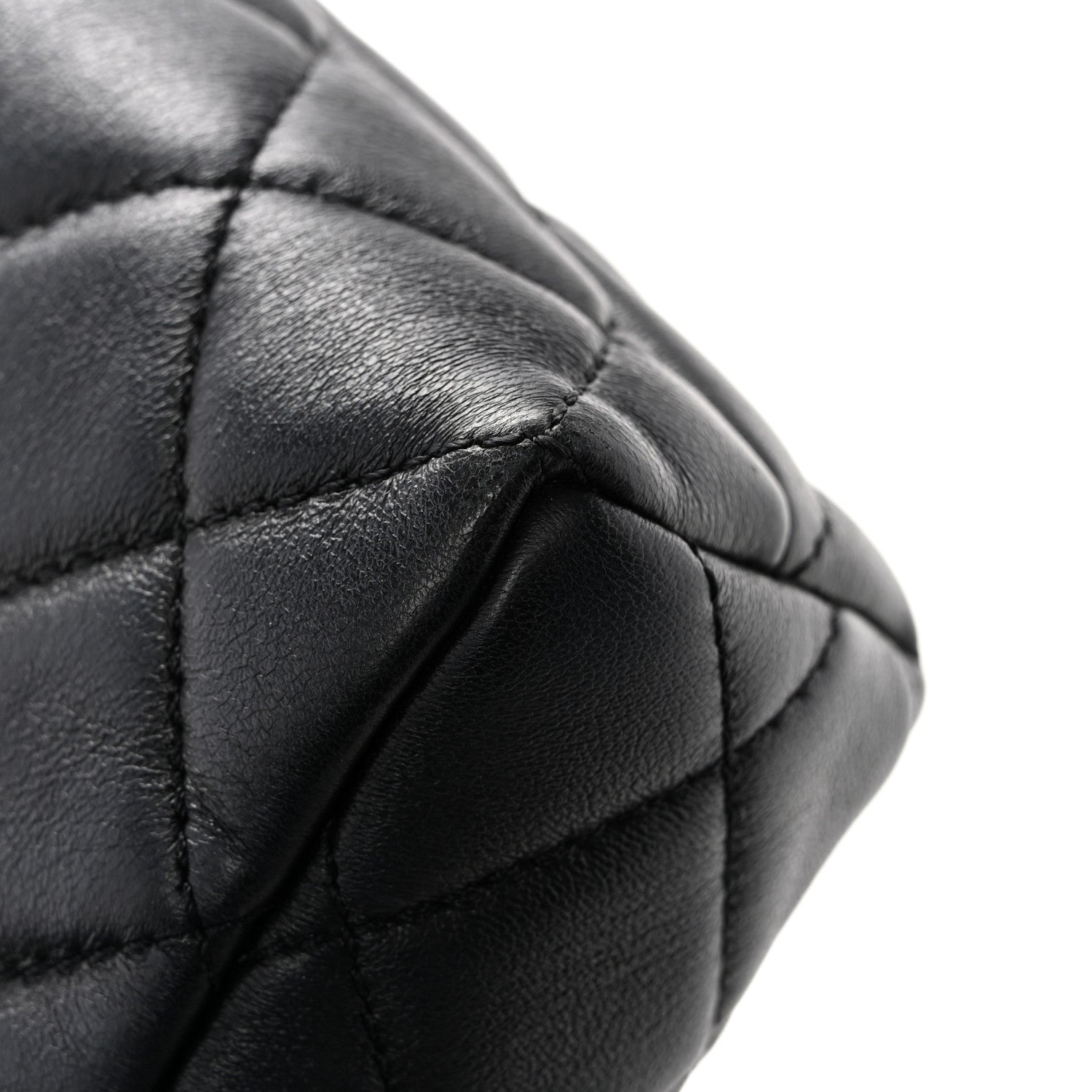 Lambskin Quilted Mini Quilted Handle Crush Flap Black