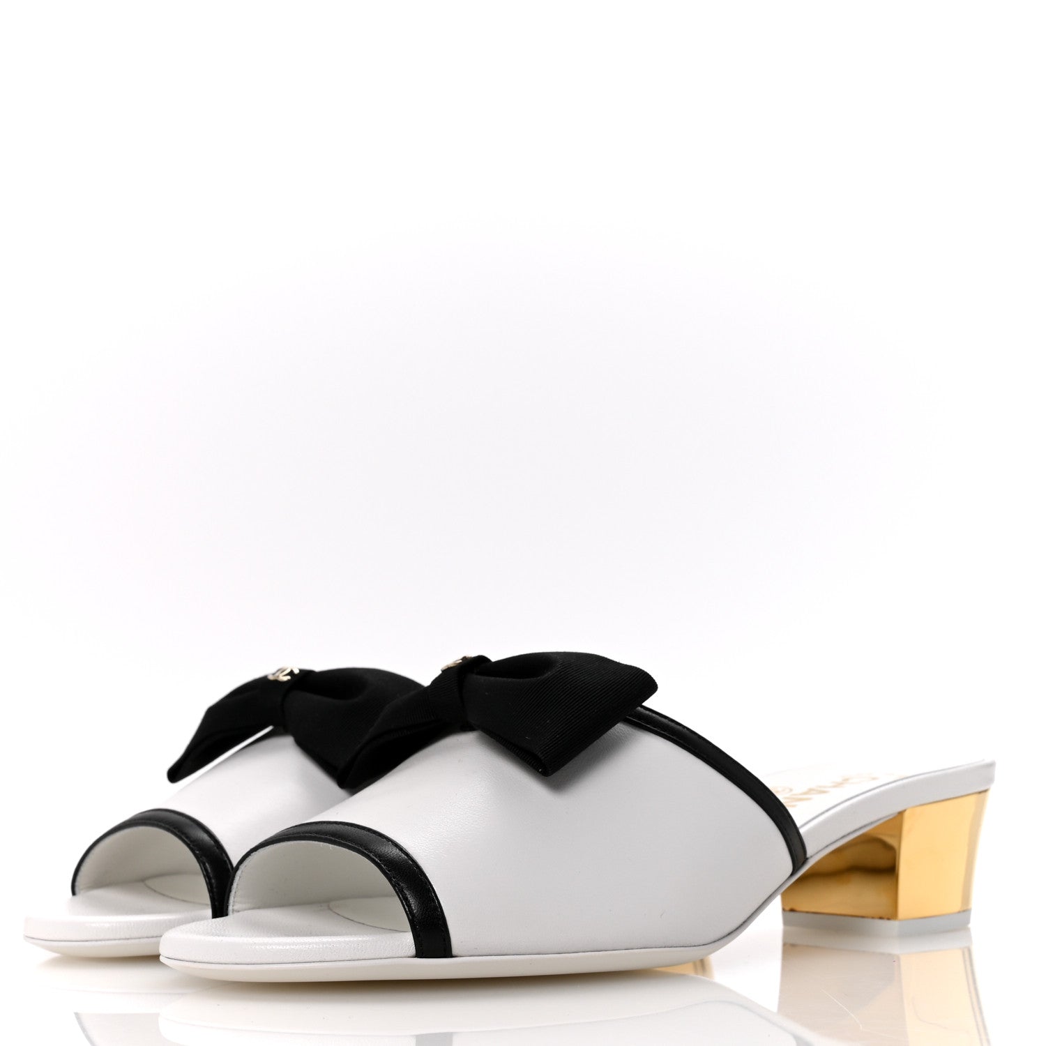 Lambskin Grosgrain Bow Mules 37 White Black