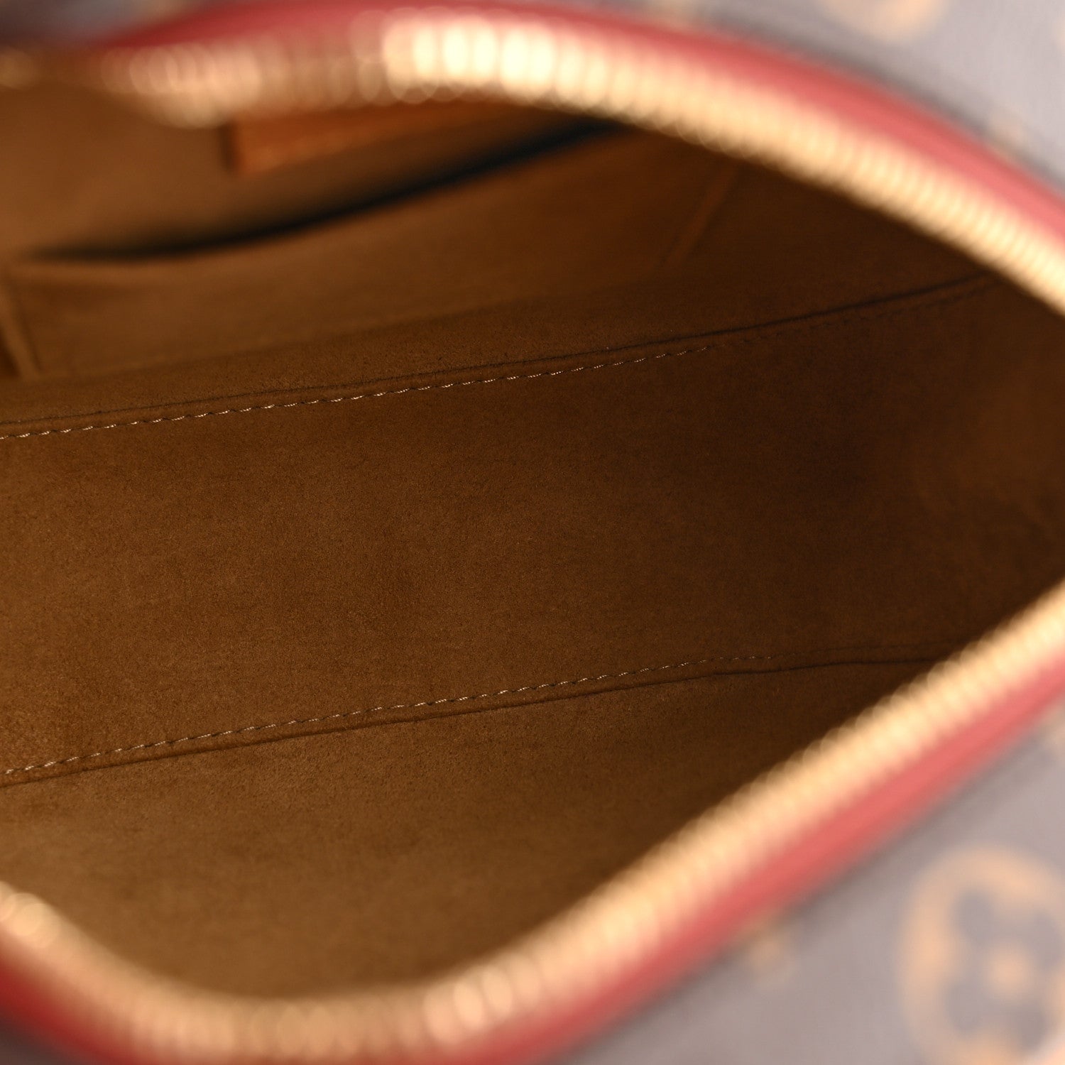 Monogram Boite Chapeau Souple MM