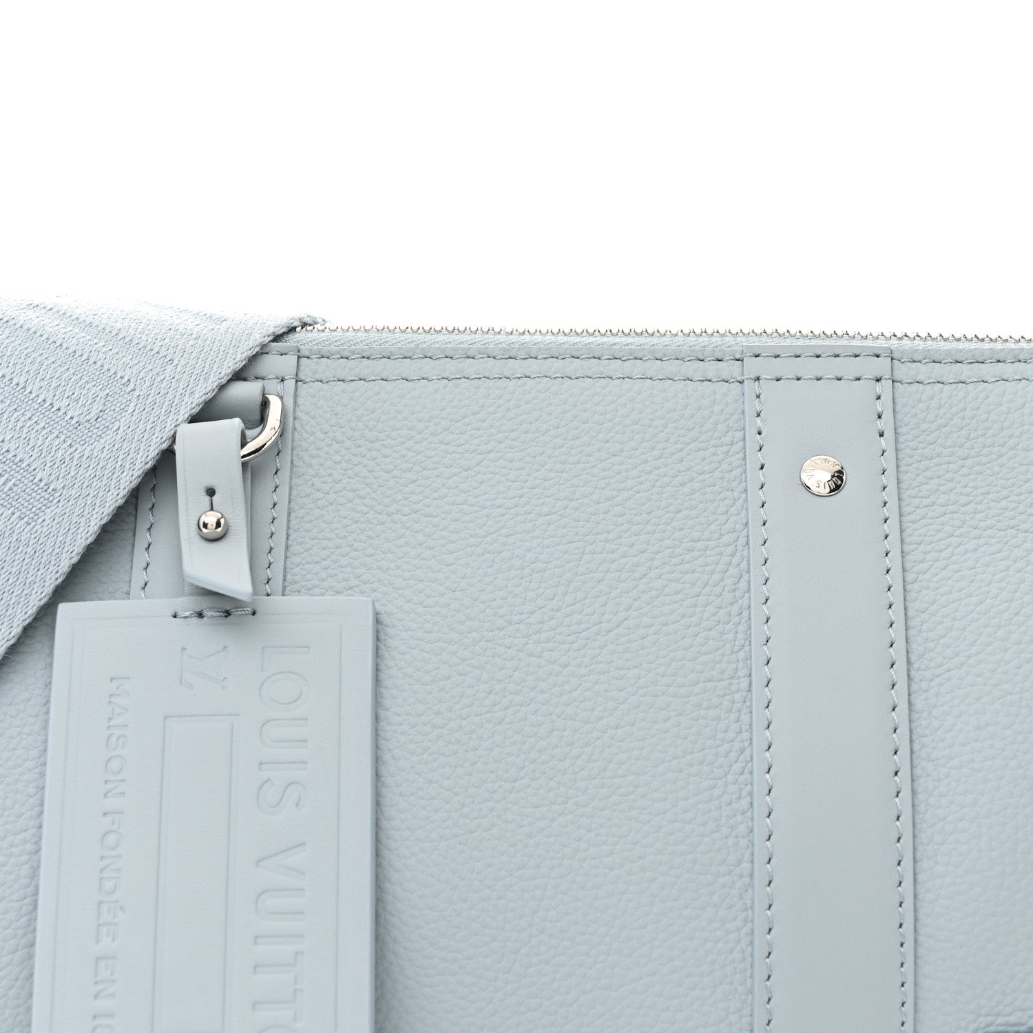 Grained Calfskin Aerogram City Keepall Cloud Blue