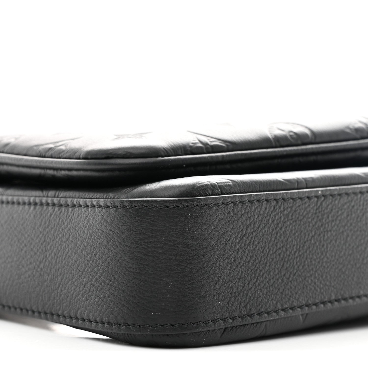 Calfskin Monogram Shadow Trio Messenger Black