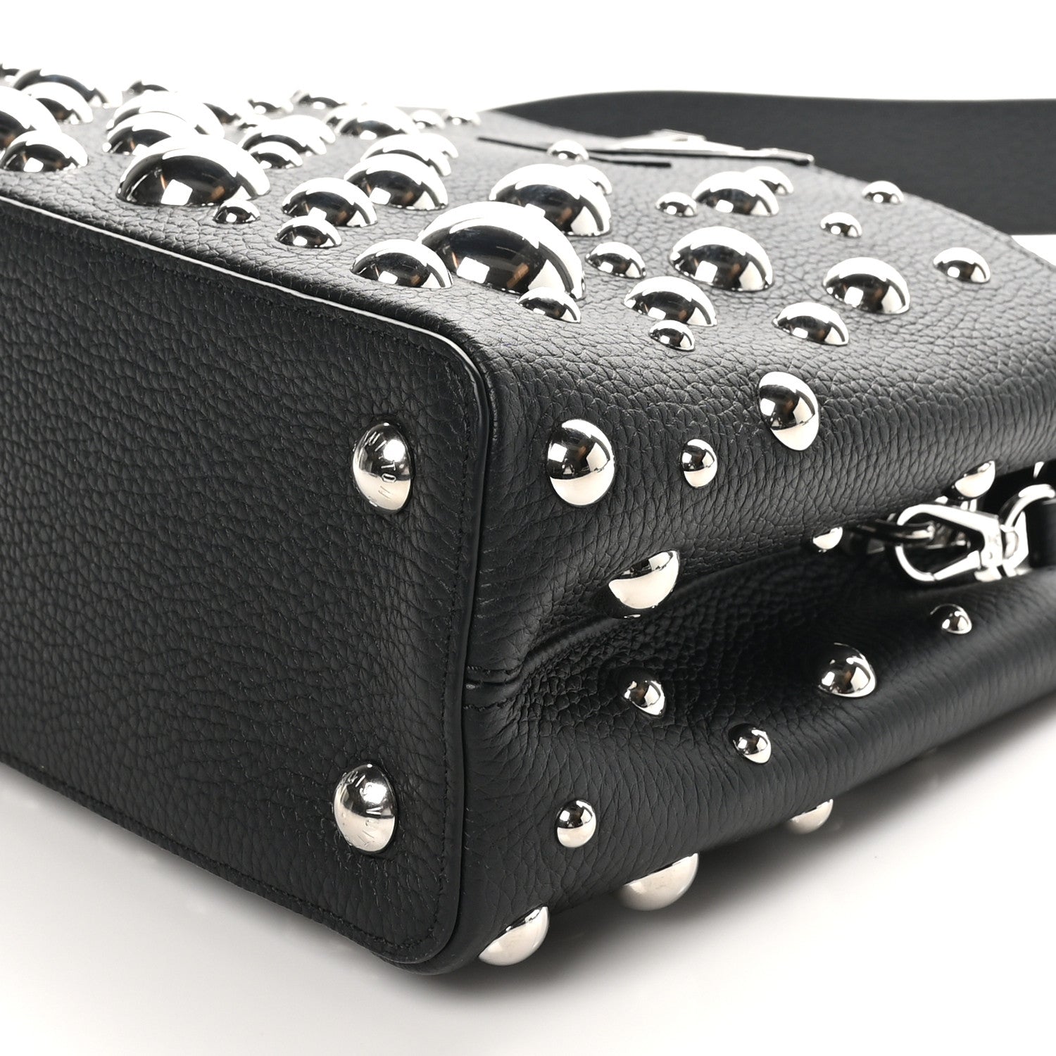 LV X YK Taurillon Brass Metal Dots Capucine MM Black