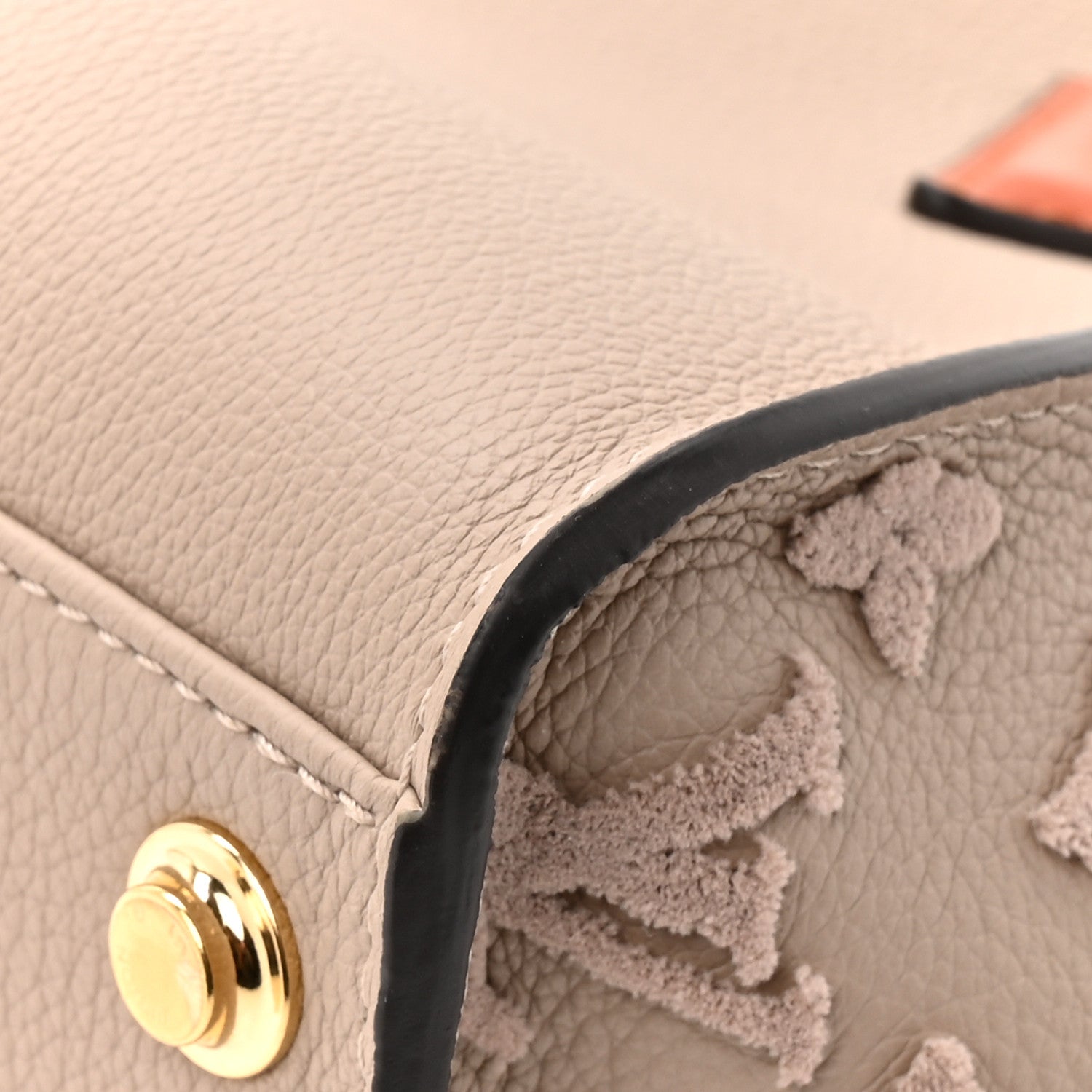 Calfskin Monogram Tufting On My Side Galet
