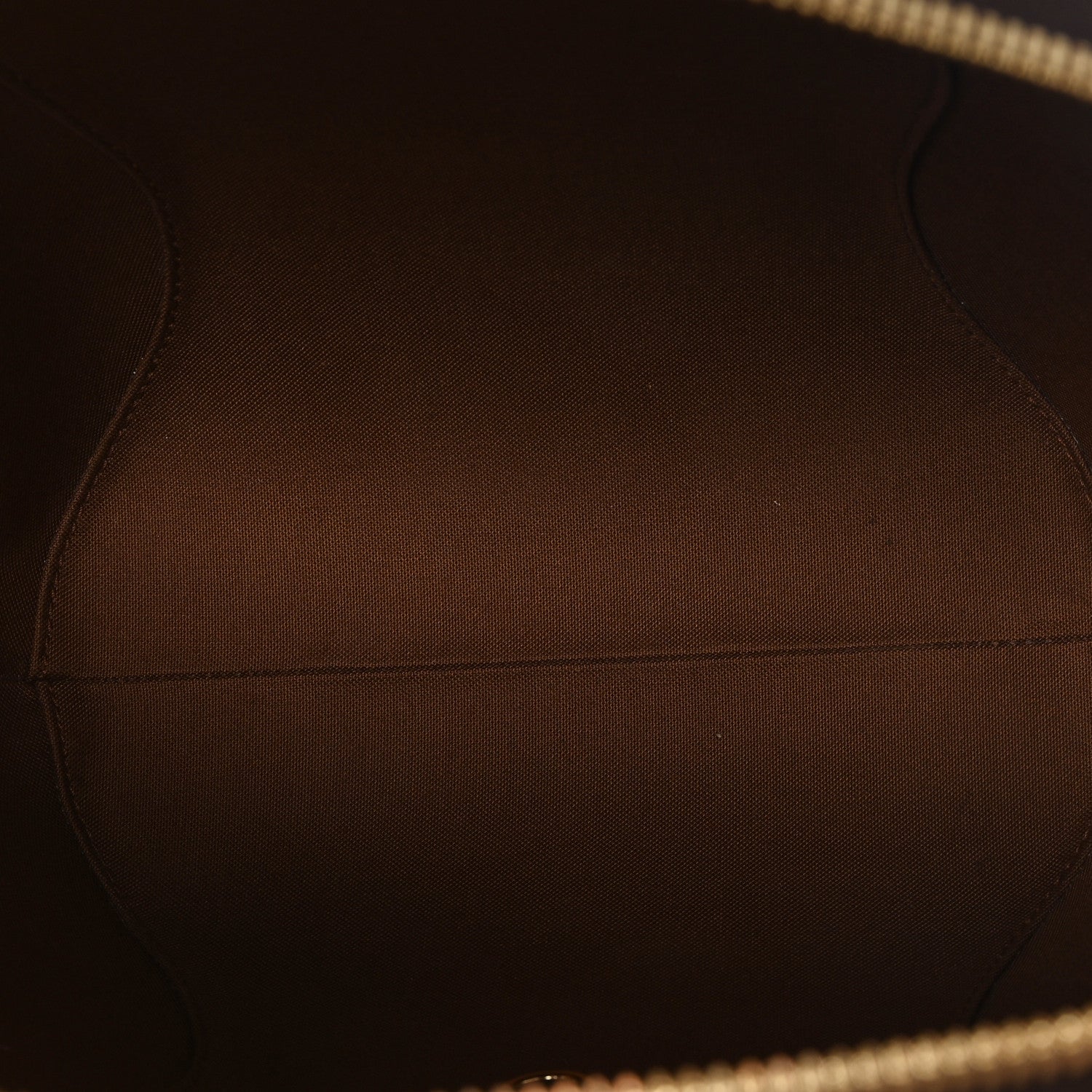 Monogram Ellipse MM