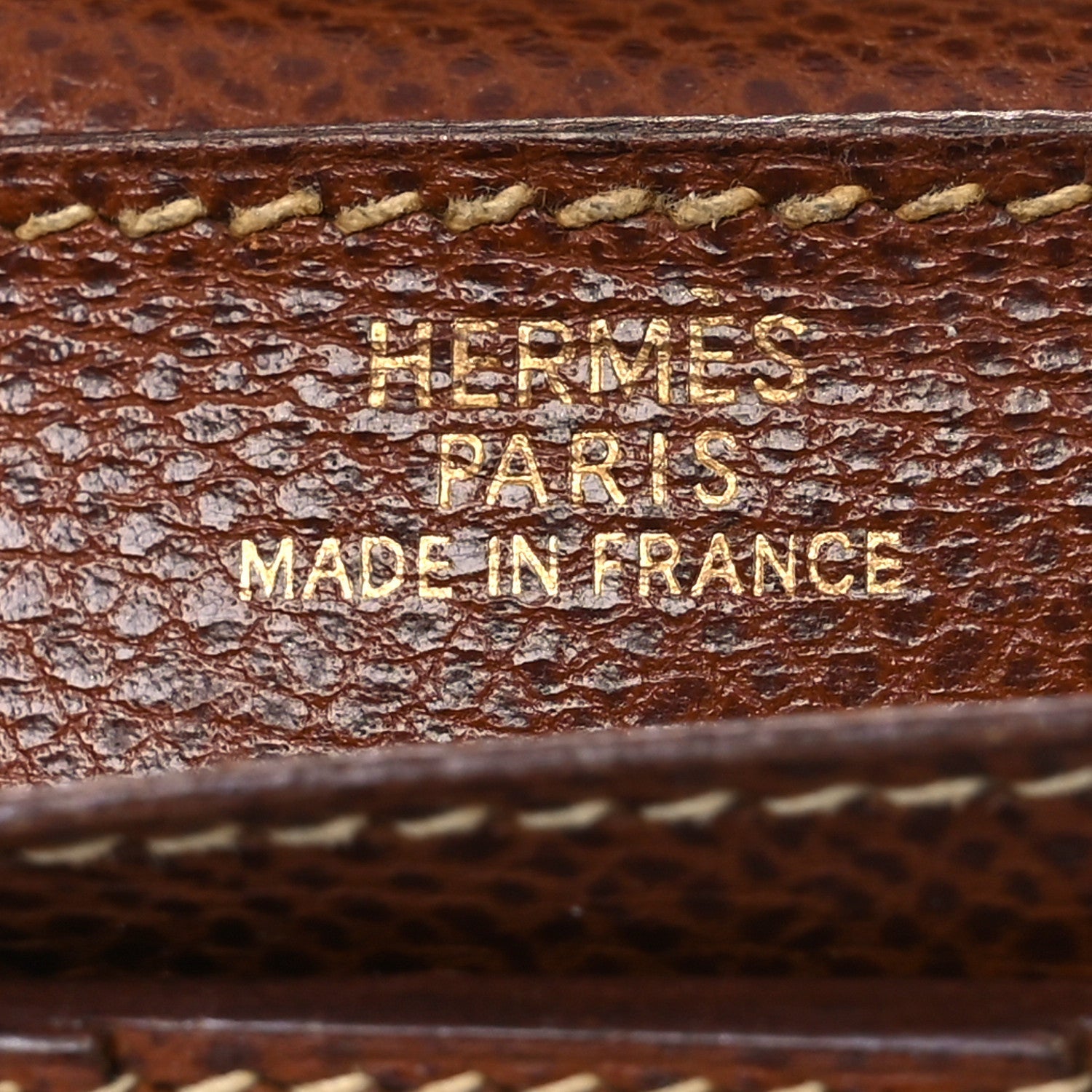 Courchevel Bearn Gusset Wallet Gold