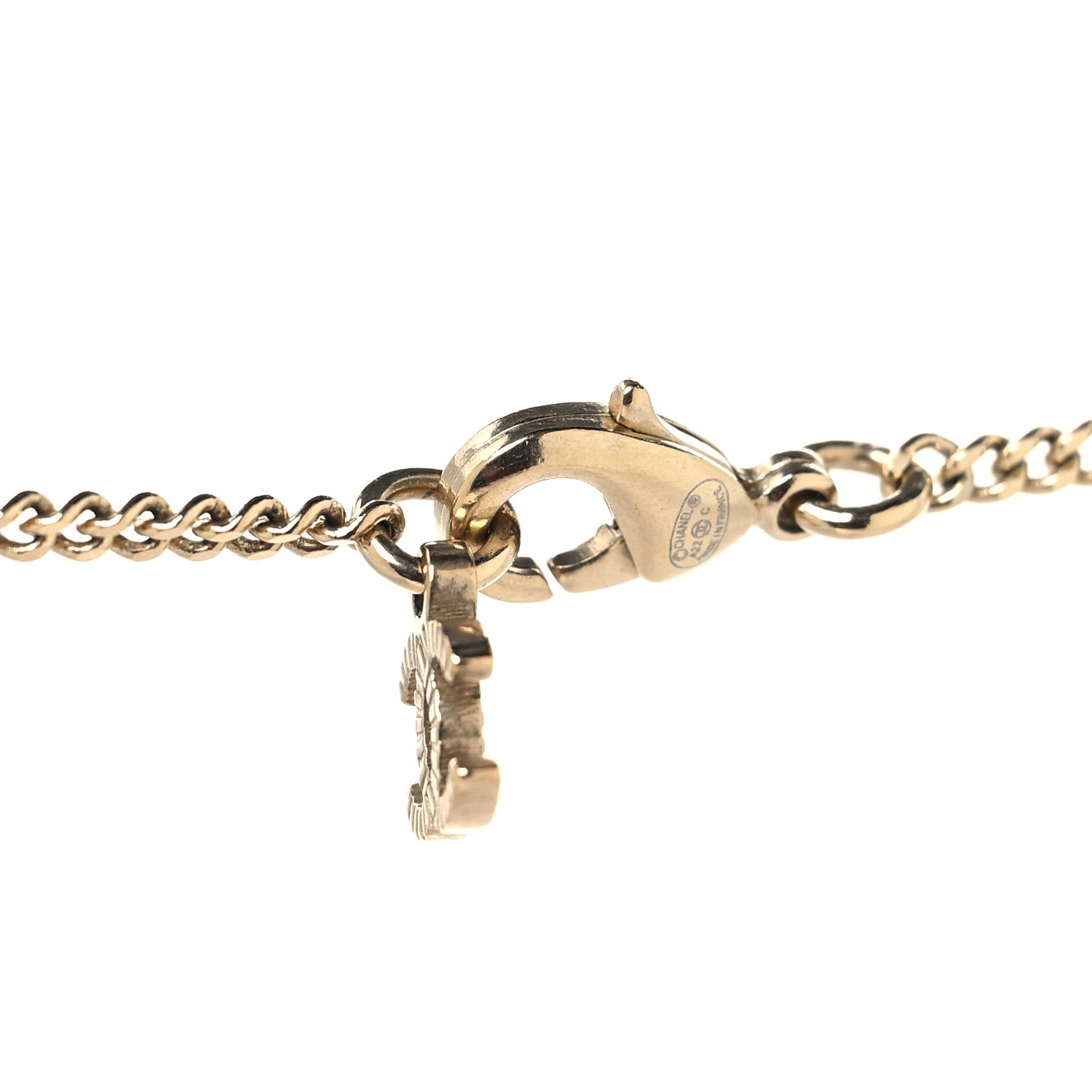 Metal Quilted CC Necklace Gold