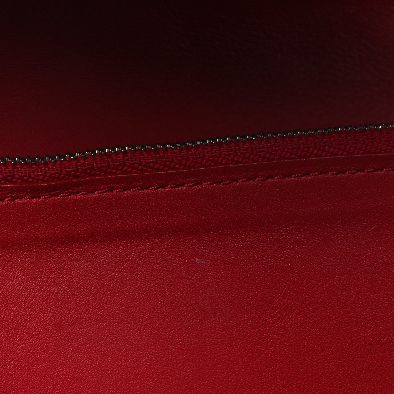 Calfskin New Wave Long Wallet Rouge