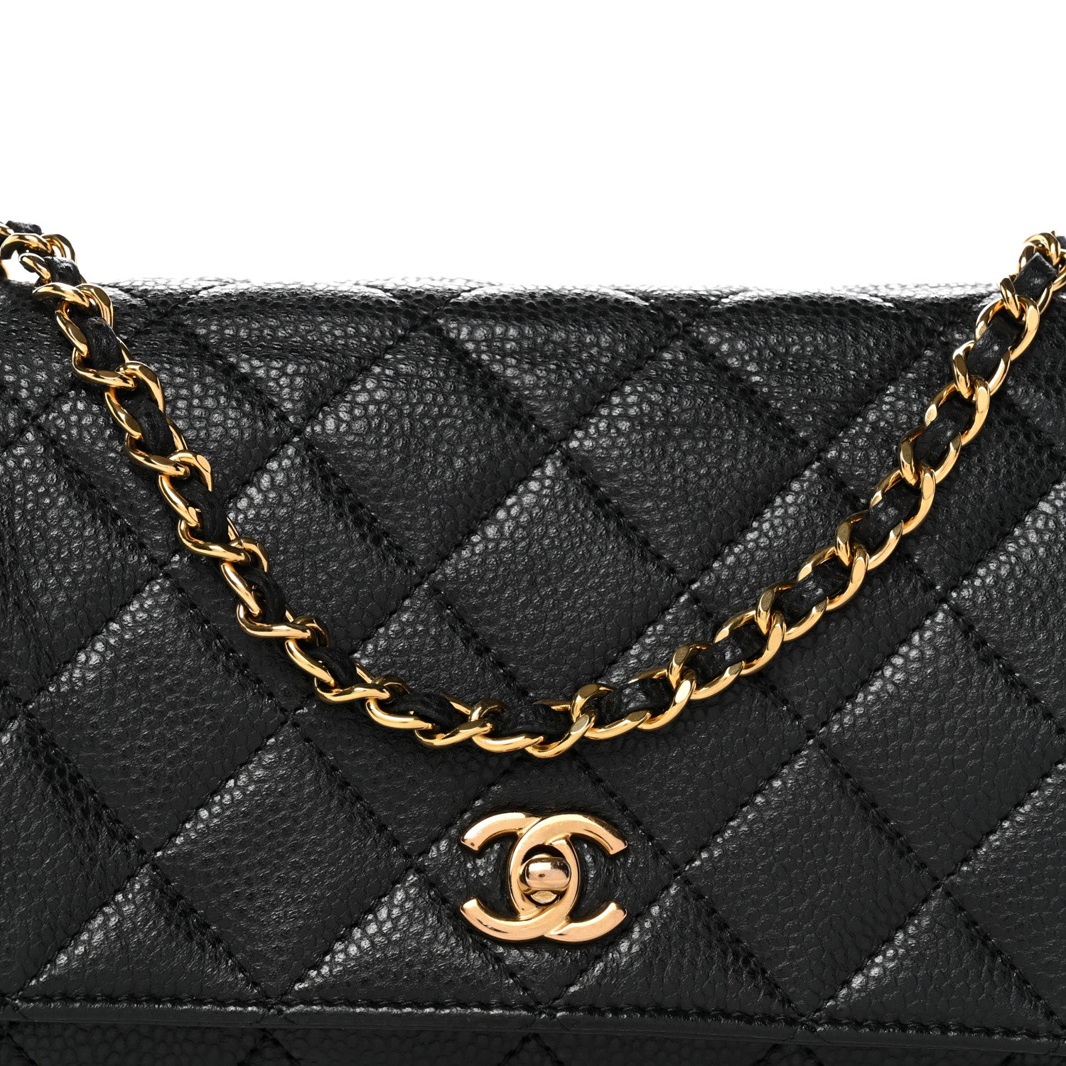 Caviar Quilted CC Turnlock Wallet On Chain WOC Black