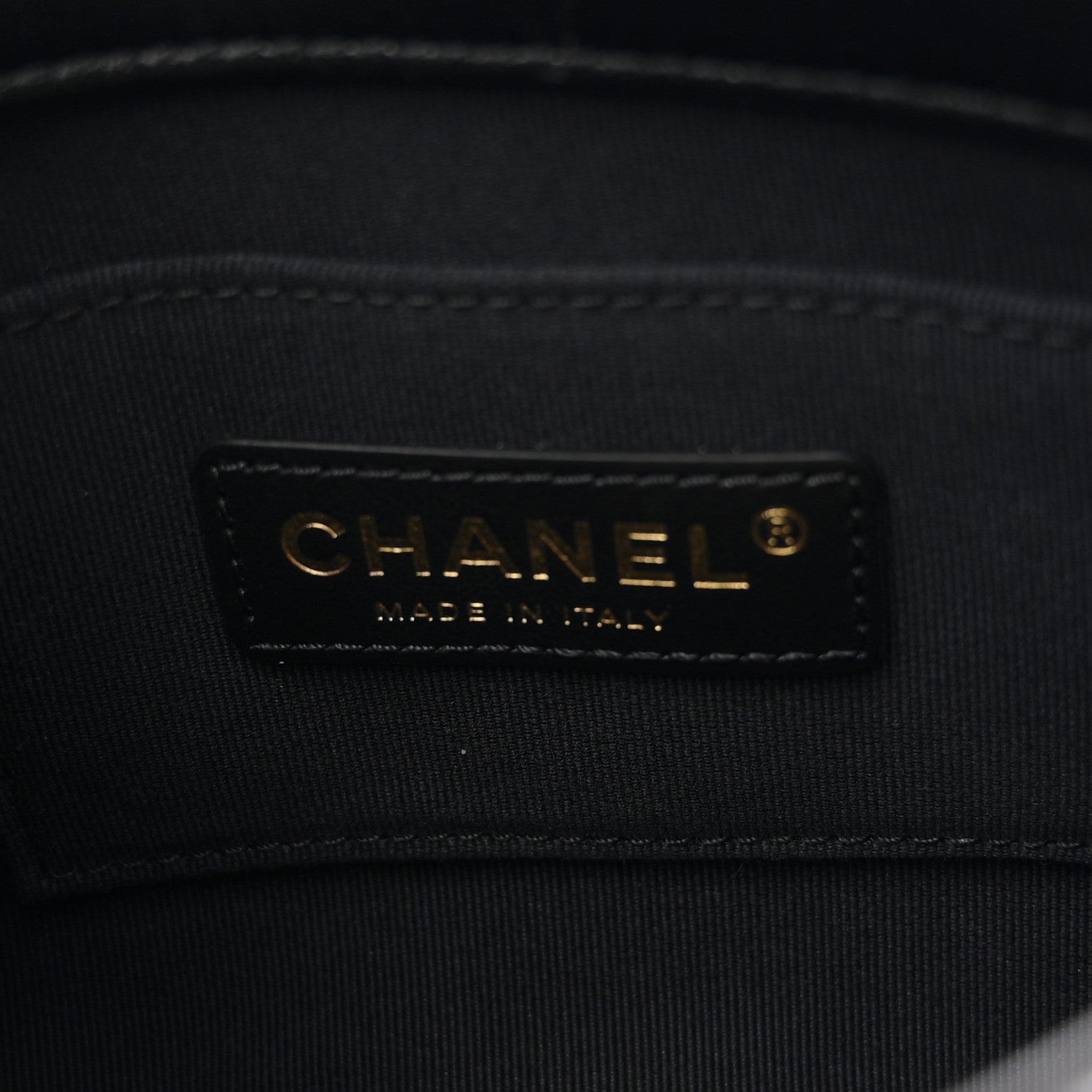 Lambskin Quilted Mini Lacquered Chain Flap Black