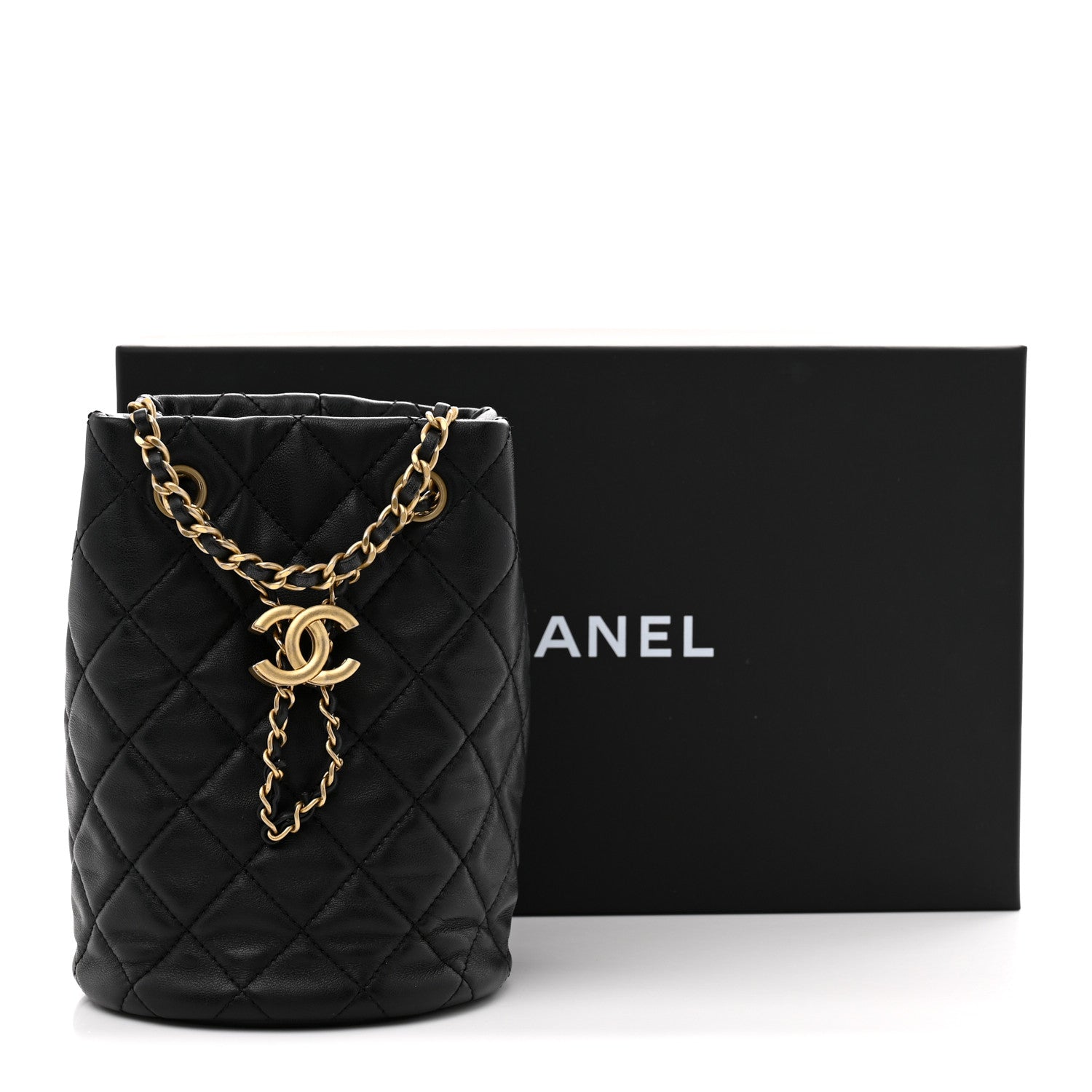 Lambskin Quilted Small Pearl Crush Bucket Bag Black