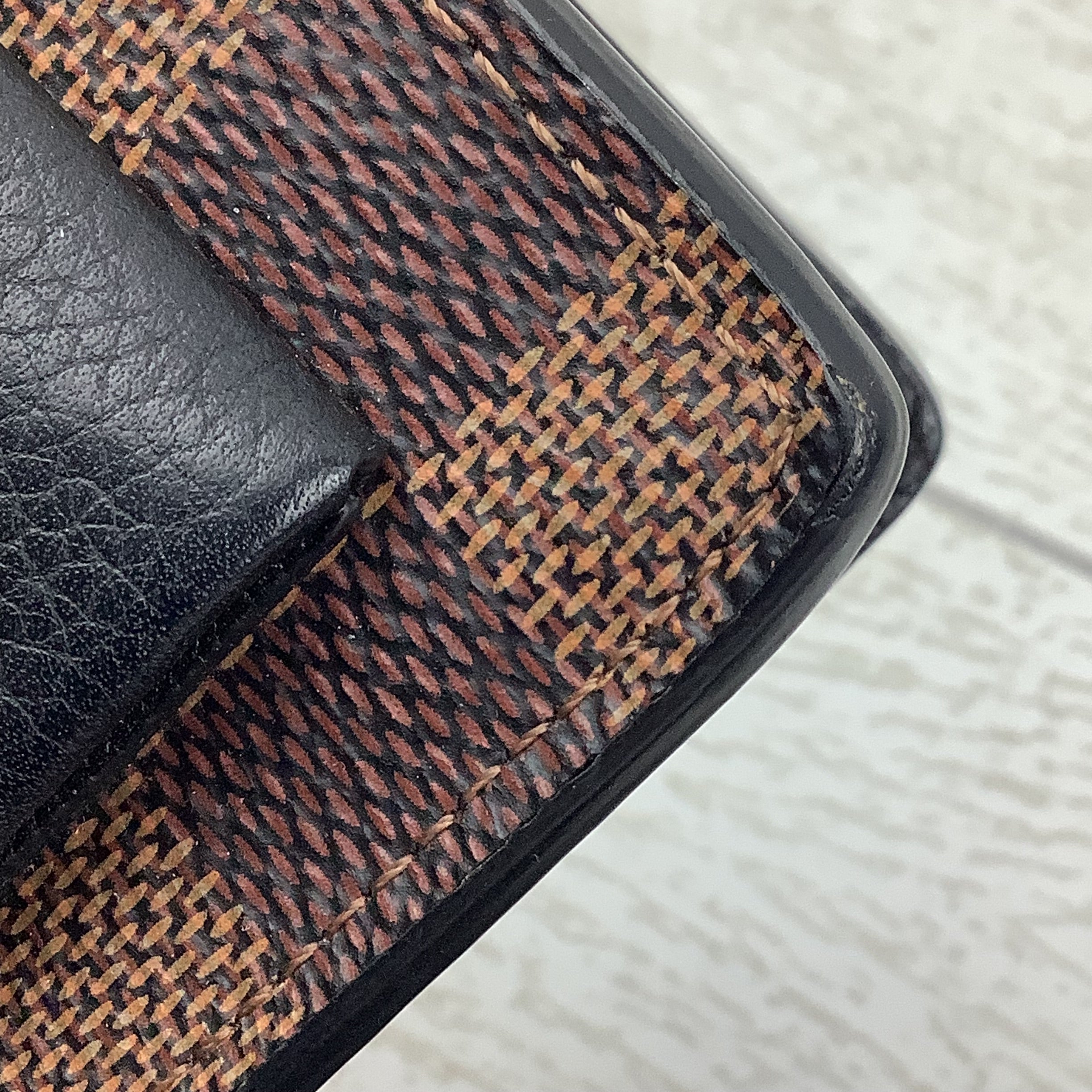 Crossbody Luxury Designer By Louis Vuitton, Size: Small