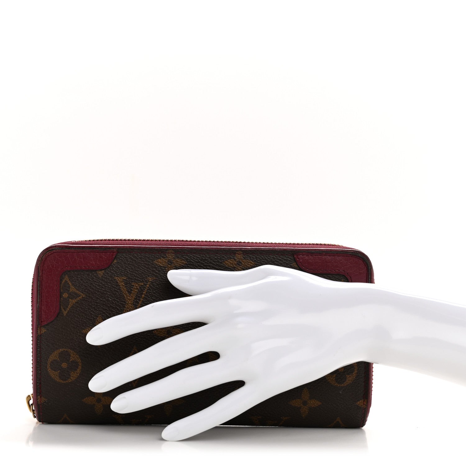 Monogram Zippy Retiro Wallet Aurore