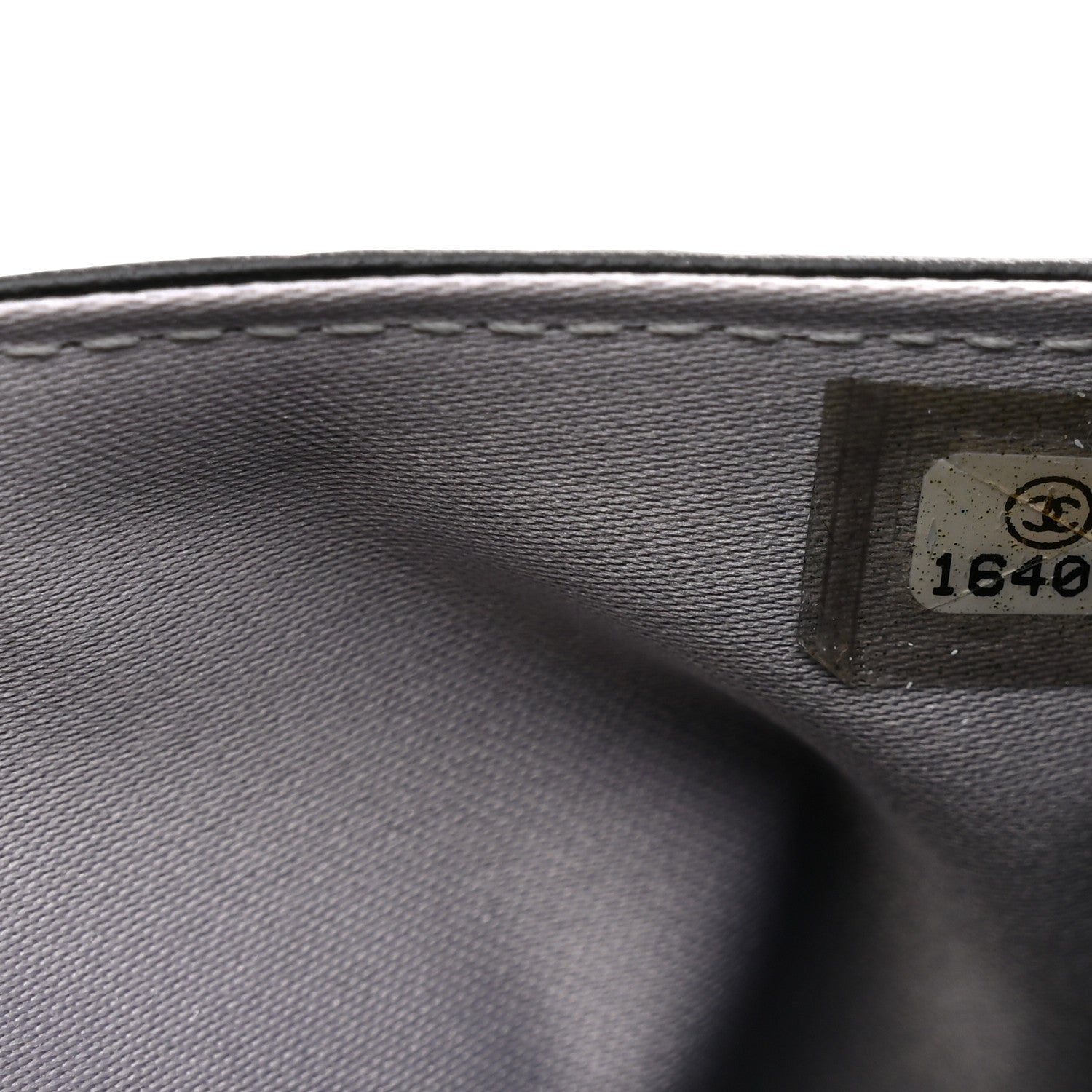 Lambskin Camellia Embossed Wallet On Chain WOC Black