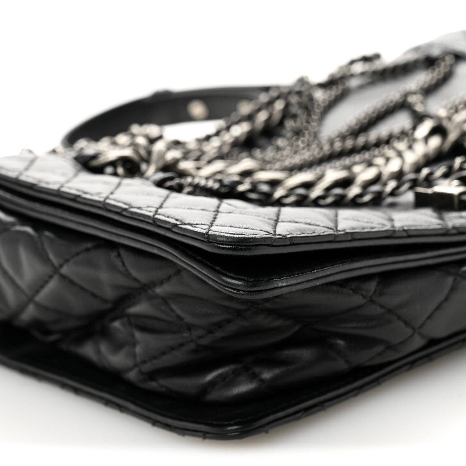 Calfskin Enchained Medium Boy Flap Black
