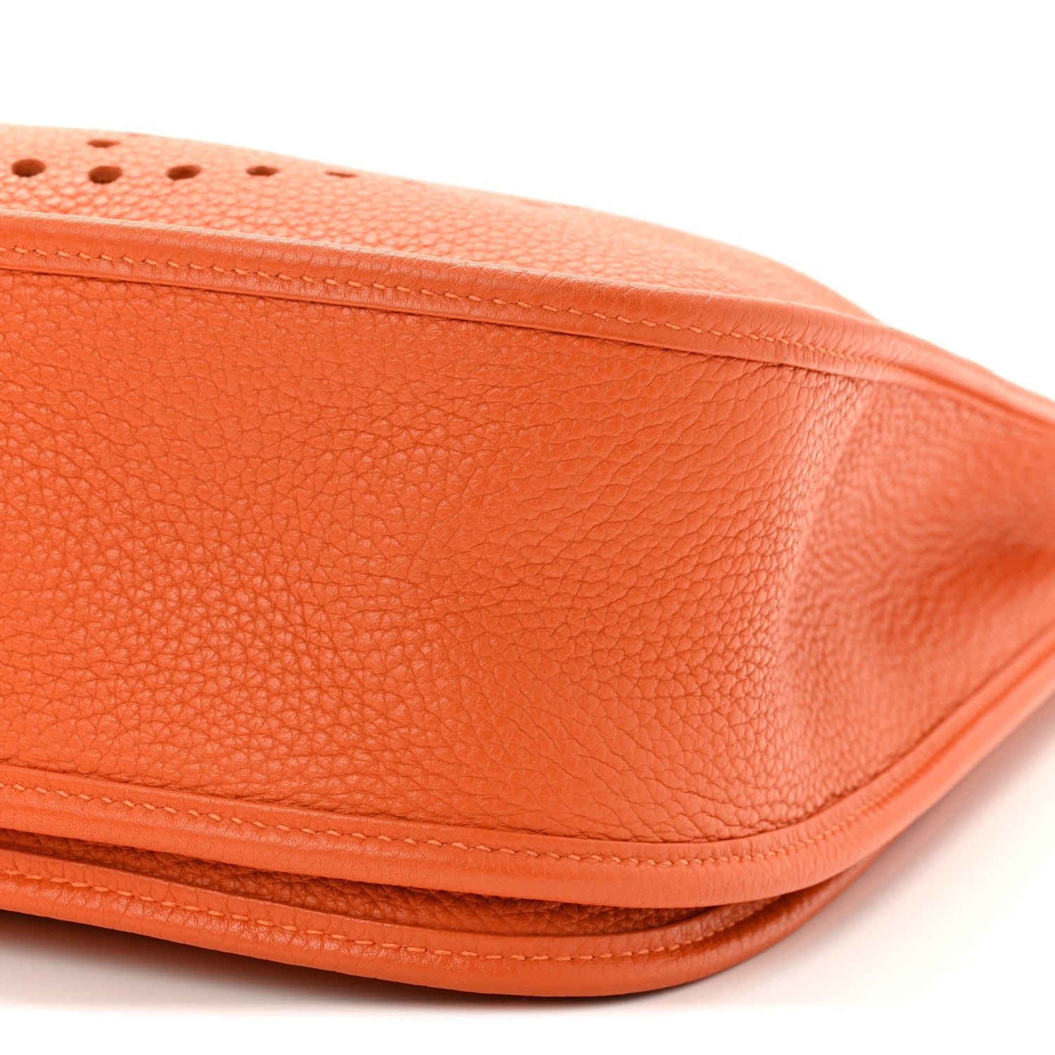 Taurillon Clemence Evelyne III GM Orange