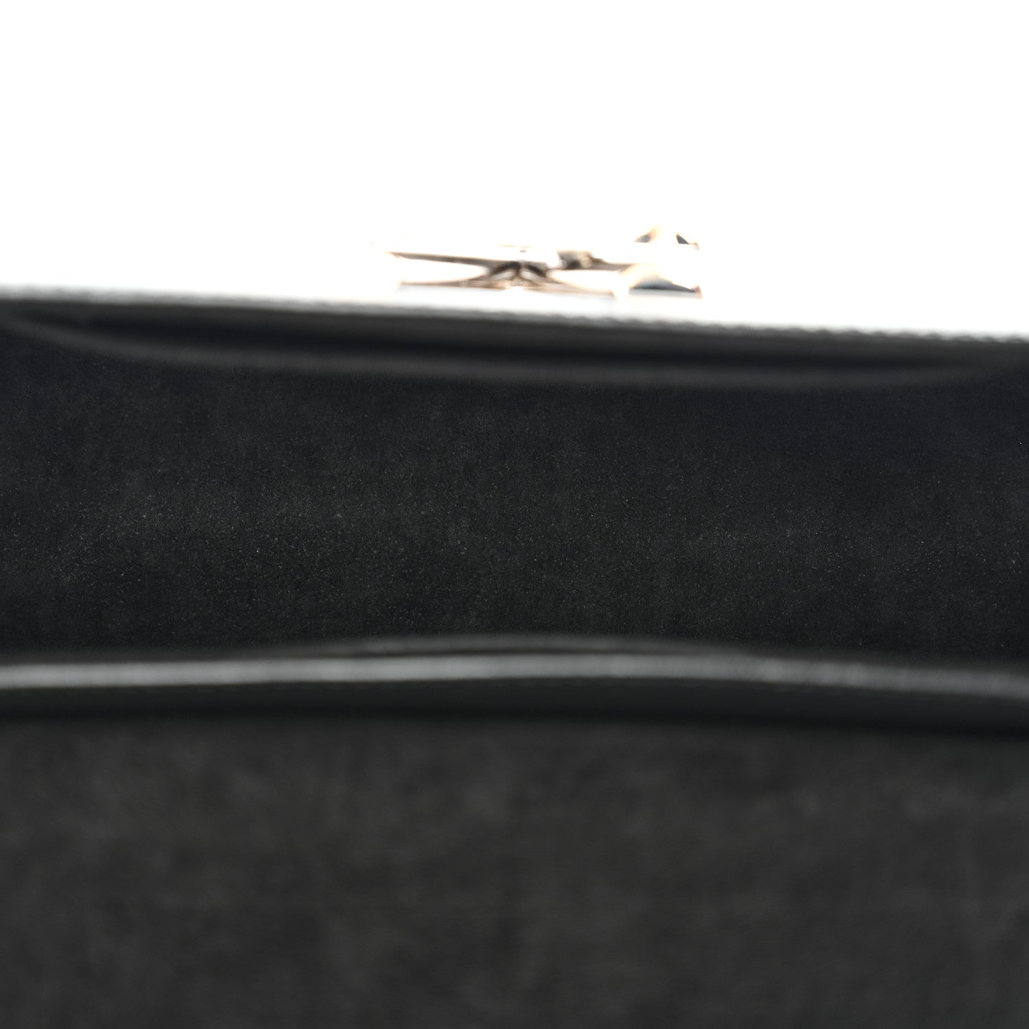 Epi Twist Shoulder Bag MM Black