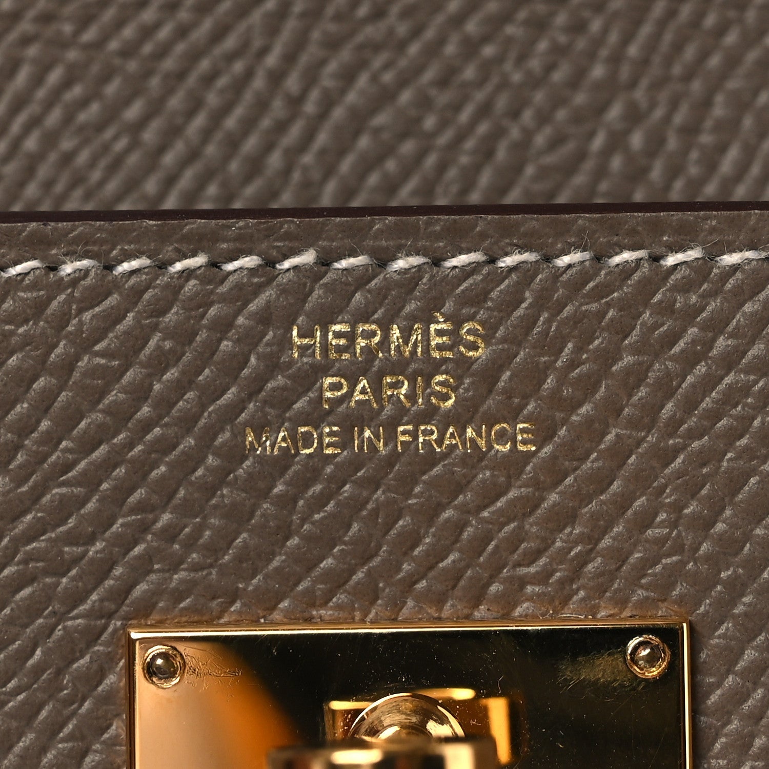 Epsom Kelly Longue Wallet Etoupe