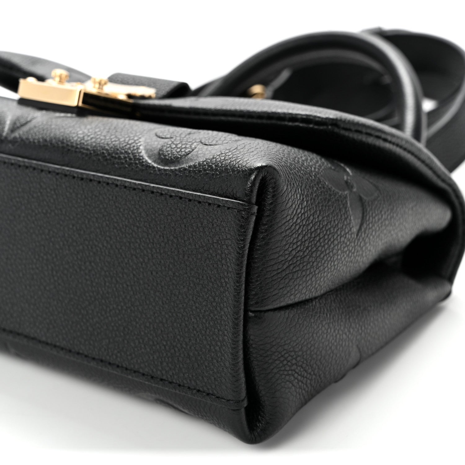 Empreinte Monogram Giant Madeleine BB Black