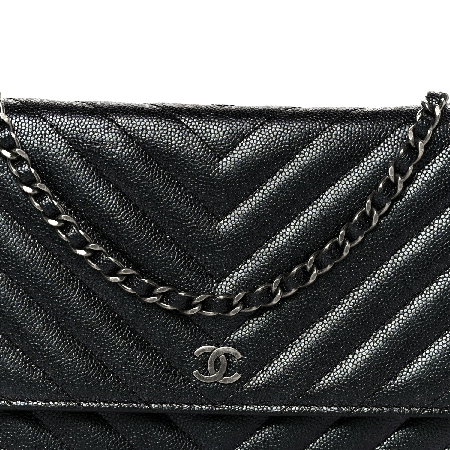Iridescent Caviar Chevron Quilted Wallet On Chain WOC Black