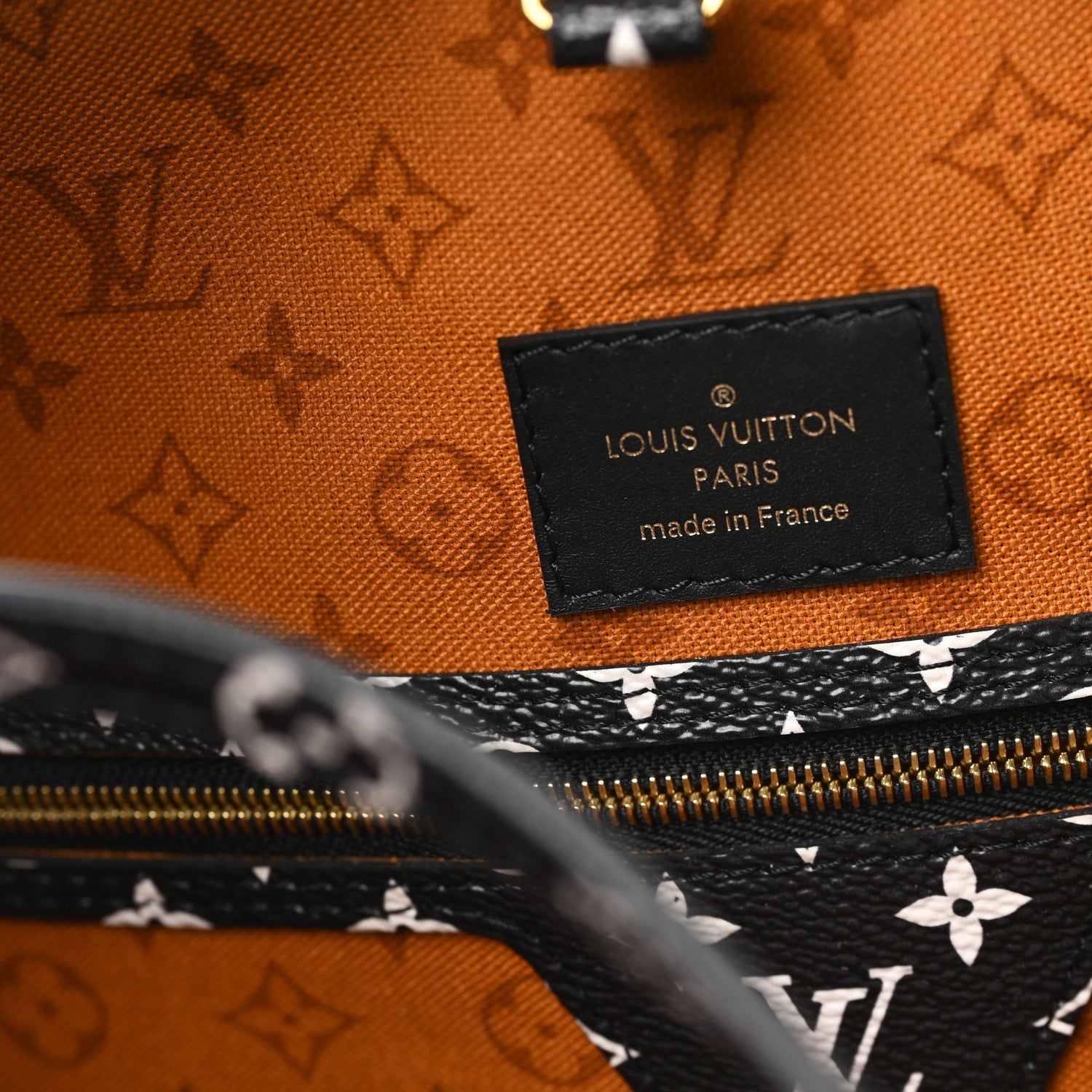 Monogram Giant Crafty Neverfull MM Creme Caramel