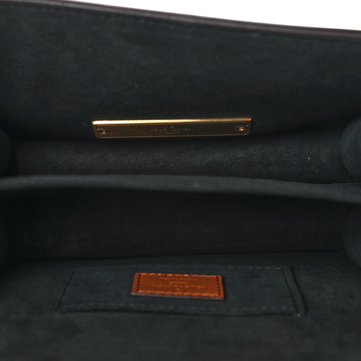 Reverse Monogram Dauphine Mini