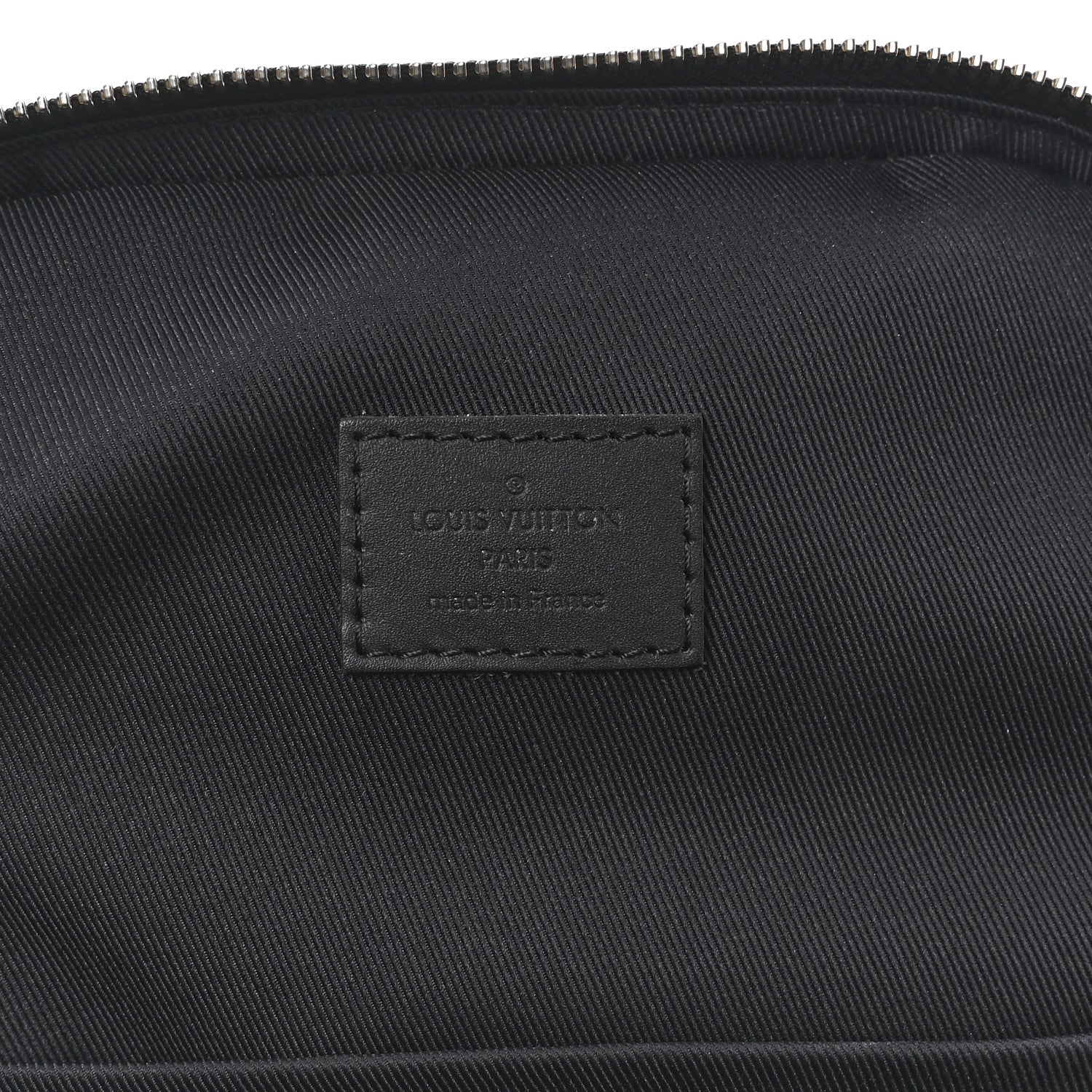 Damier Graphite Avenue Sling Bag Onyx Silver